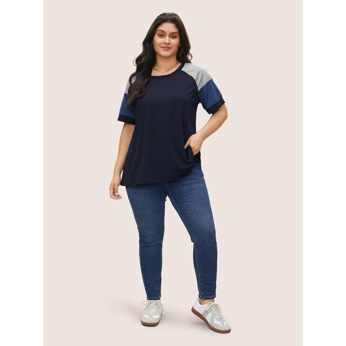 Plus Size Colorblock Contrast Crew Neck Raglan Sleeve T-shirt Indigo Women Casual Contrast Colorblock Everyday T-shirts BloomChic 30/6X Product Image