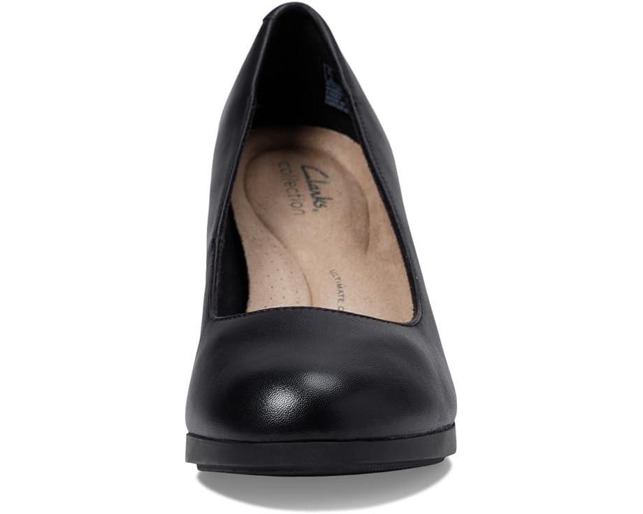 Women's Clarks Bayla Skip Product Image