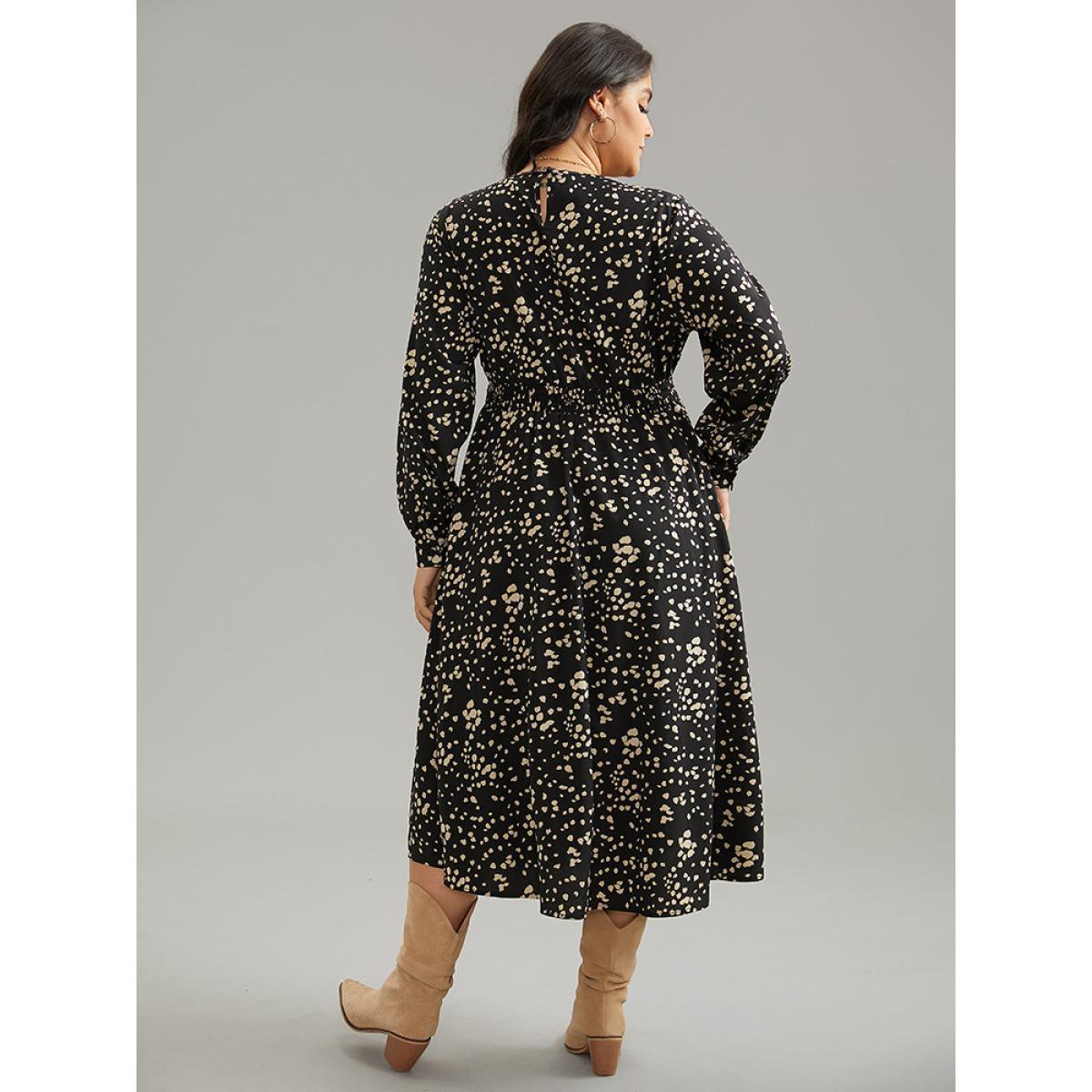 Plus Size Graphic Two Tone Shirred Surplice Neck Dress Black Women Elegant Printed V-neck Long Sleeve Curvy Midi Dress BloomChic 26/4X Product Image