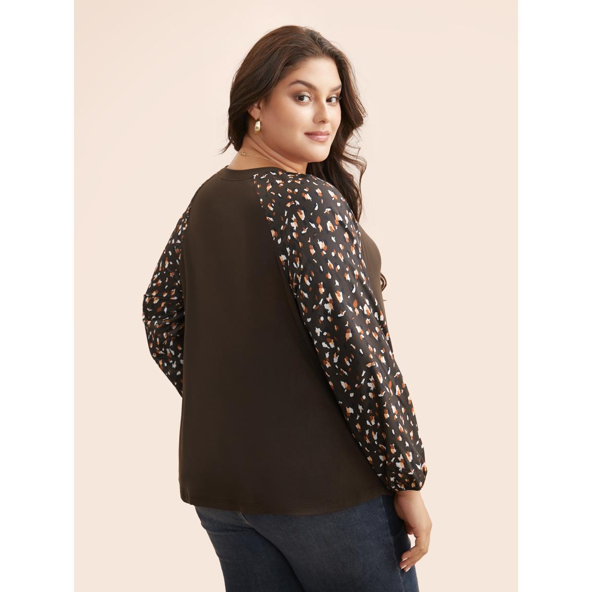 Plus Size Allover Print Patchwork Raglan Sleeve T-shirt DarkBrown Women Casual Contrast Round Neck Everyday T-shirts BloomChic 30/6X Product Image