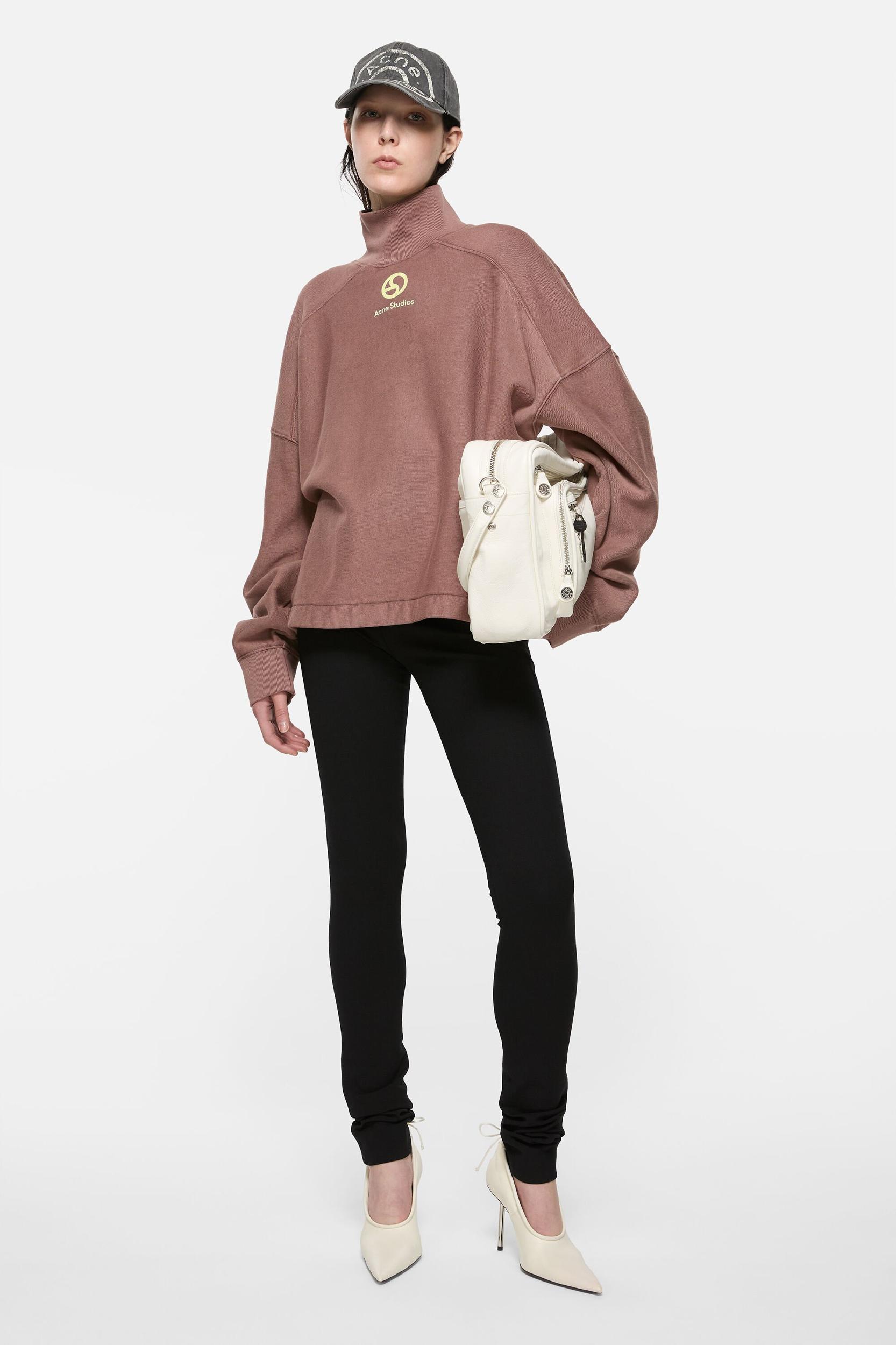 Fleece sweater Product Image