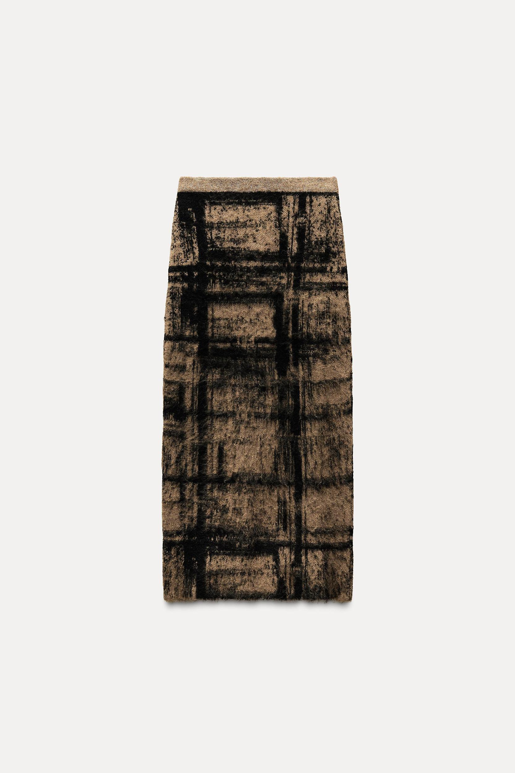PLAID JACQUARD KNIT SKIRT Product Image