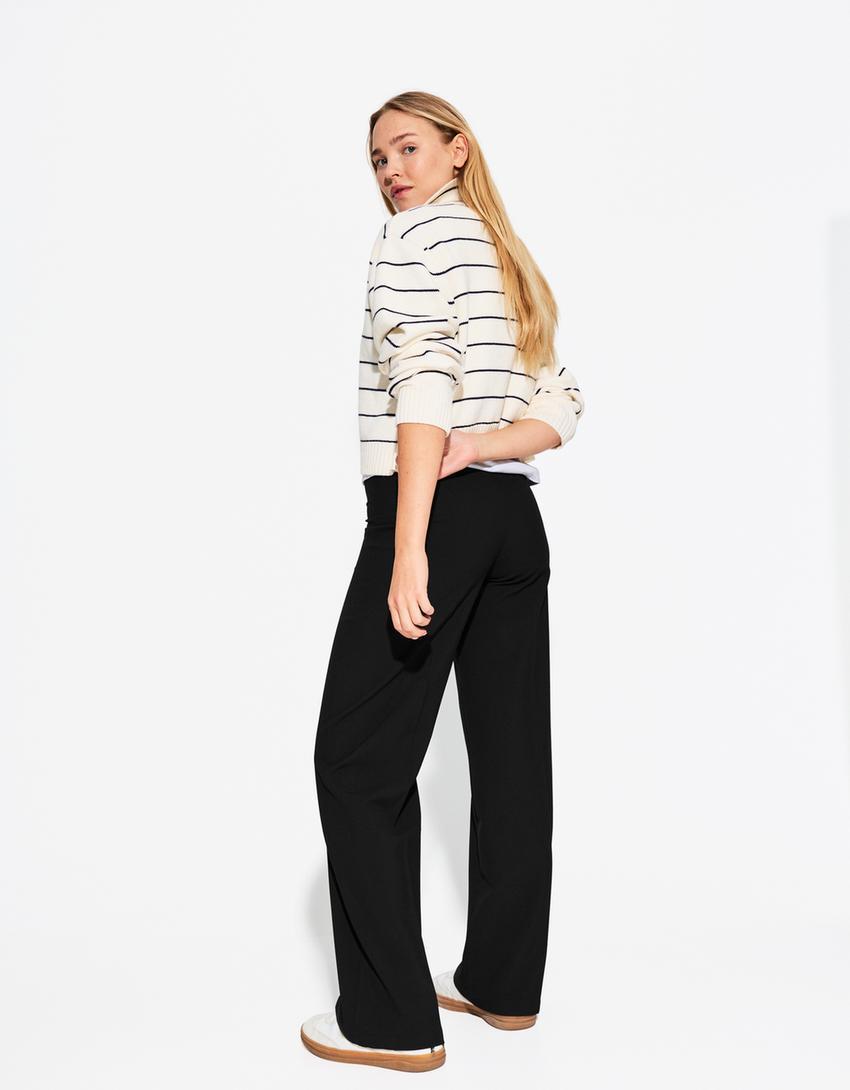 Wide-leg pants Product Image