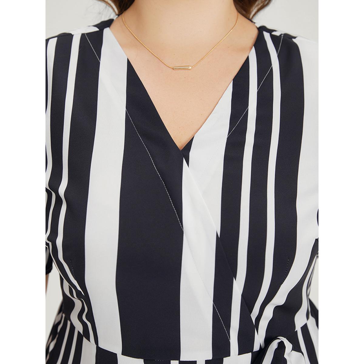 Plus Size Striped Print Bowknot Pocket Surplice Neck Dress Black Women Elegant Bowknot V-neck Short sleeve Curvy Knee Dress BloomChic 30/6X Product Image