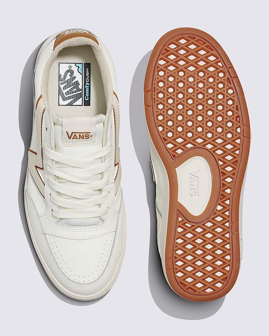Lowland ComfyCush Shoe in Vintage Sport White / Brown| Vans US Product Image