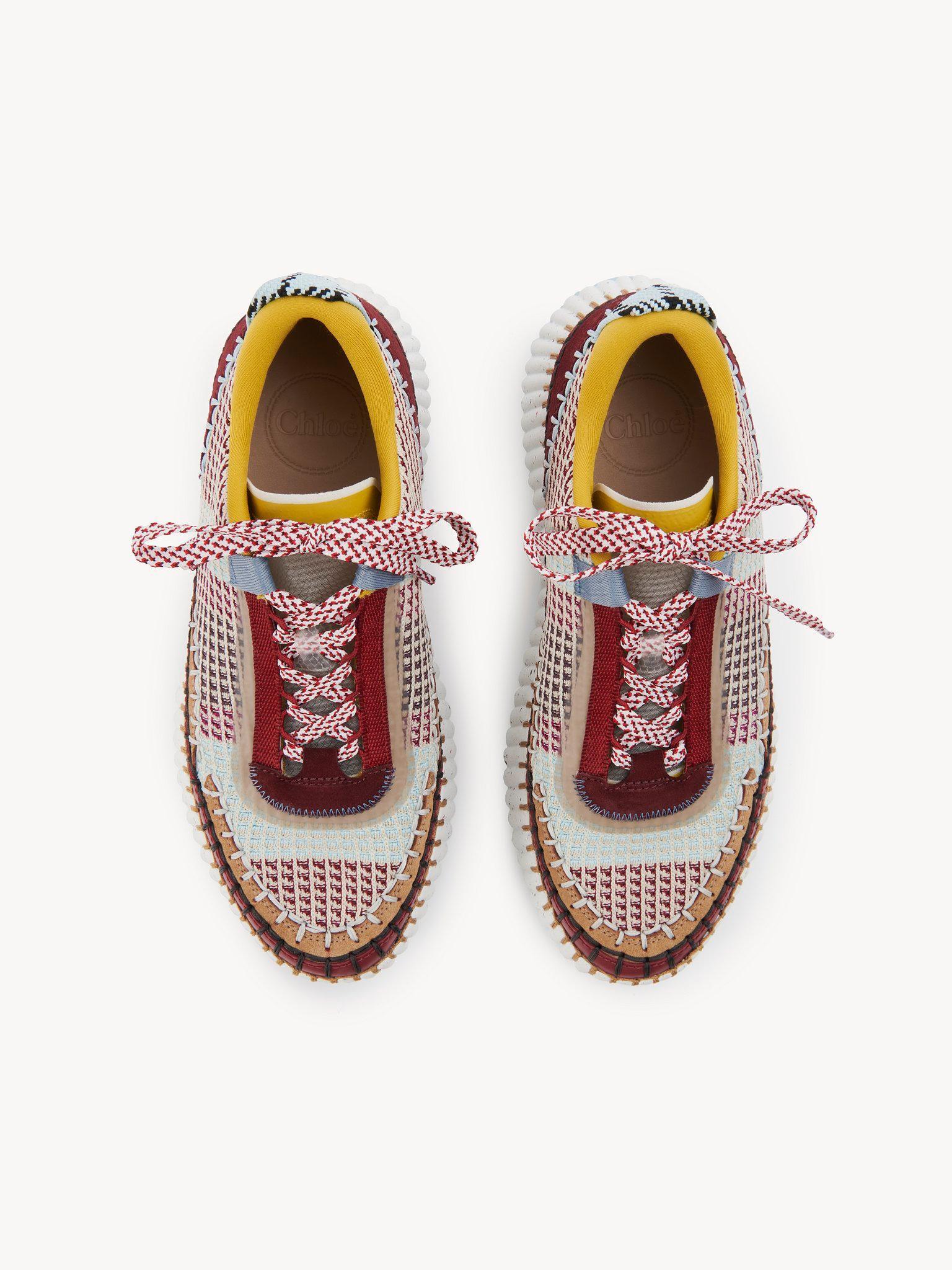 Nama sneaker Product Image