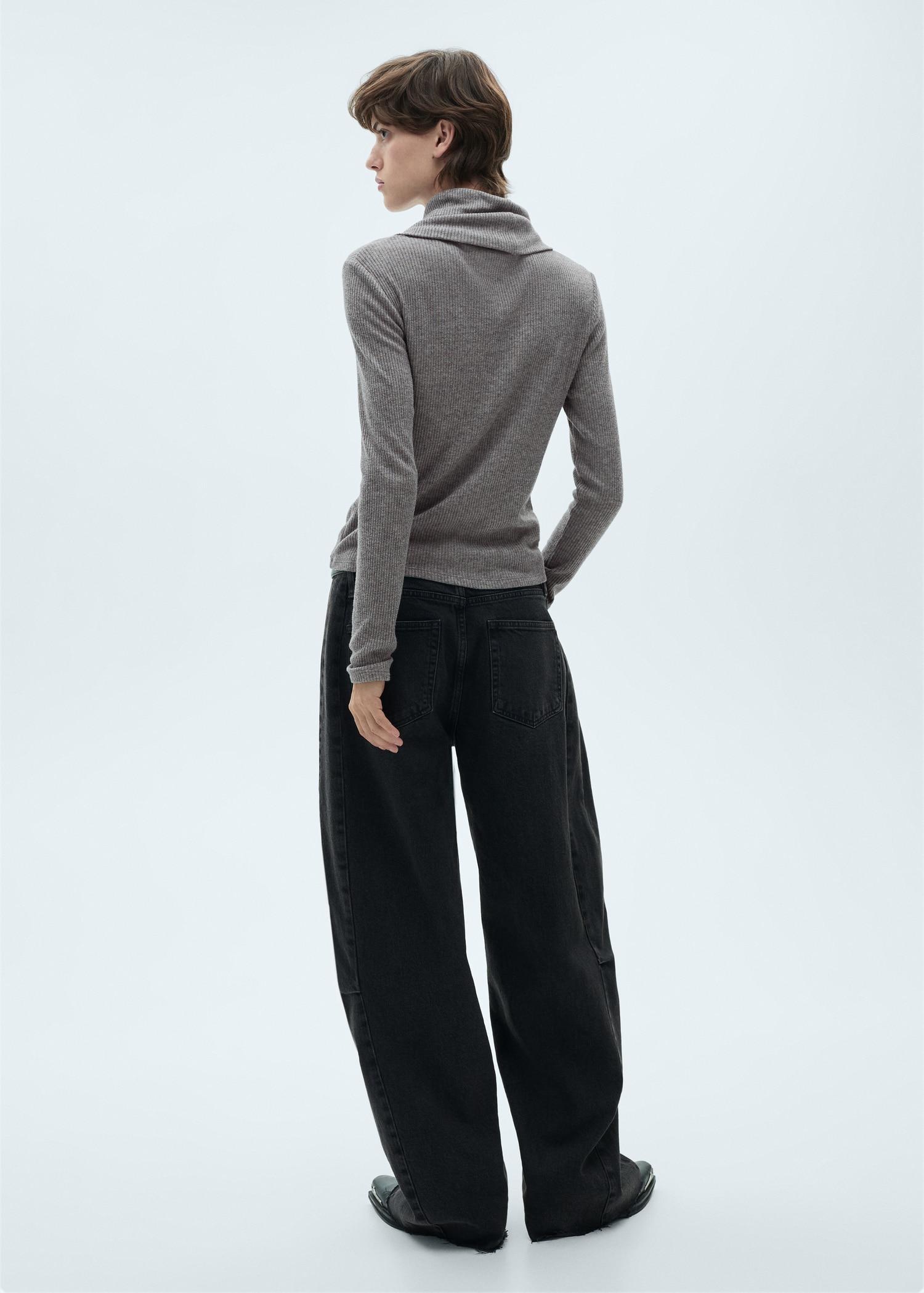 Turtle neck ribbed t-shirt - Women | MANGO USA Product Image