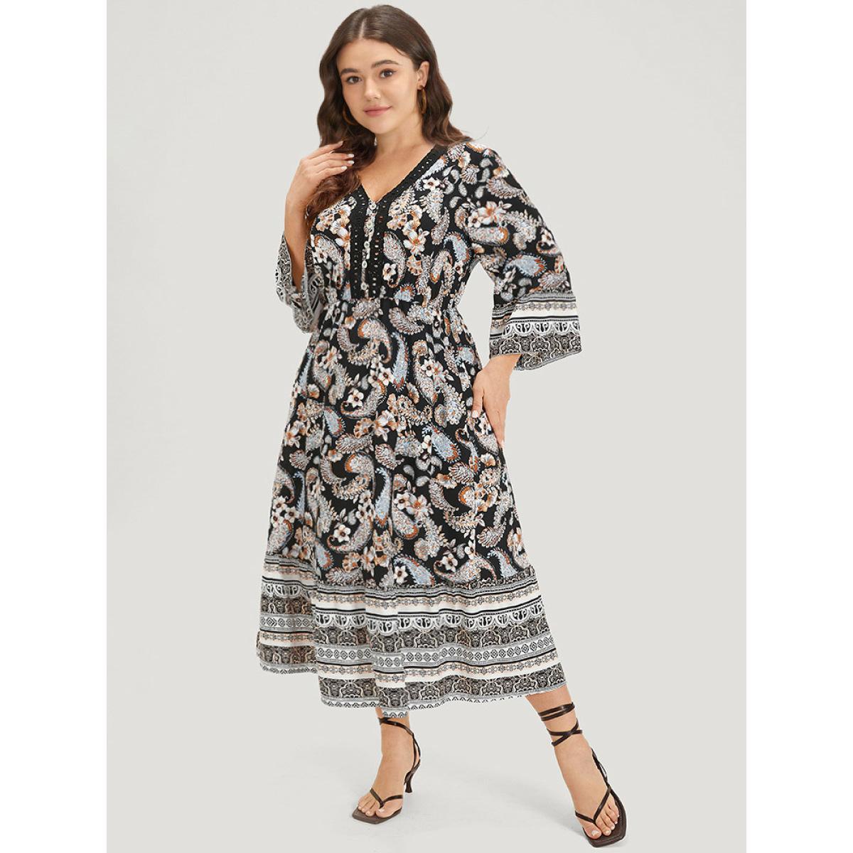 Plus Size Floral & Paisley Print Elastic Waist Button Detail Dress Black Women Vacation Printed V-neck Elbow-length sleeve Curvy Midi Dress BloomChic 14-16/1X Product Image