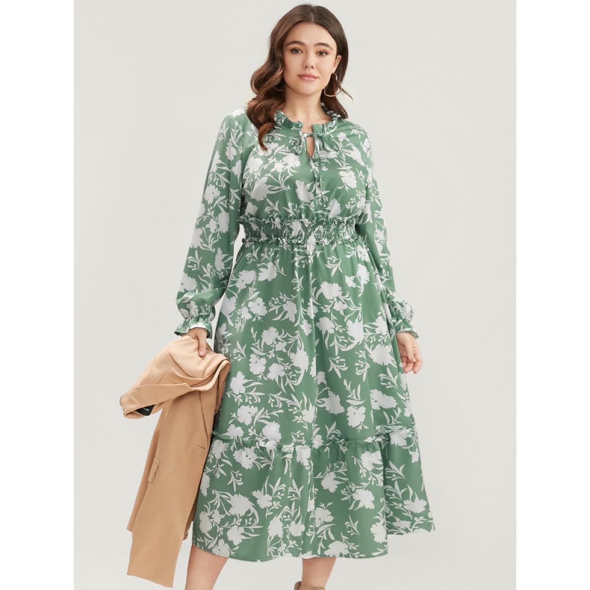 Plus Size Floral Lantern Sleeve Shirred Pocket Tie Neck Ruffle Dress Green Women Elegant Pocket Round Neck Long Sleeve Curvy Midi Dress BloomChic 10/M Product Image