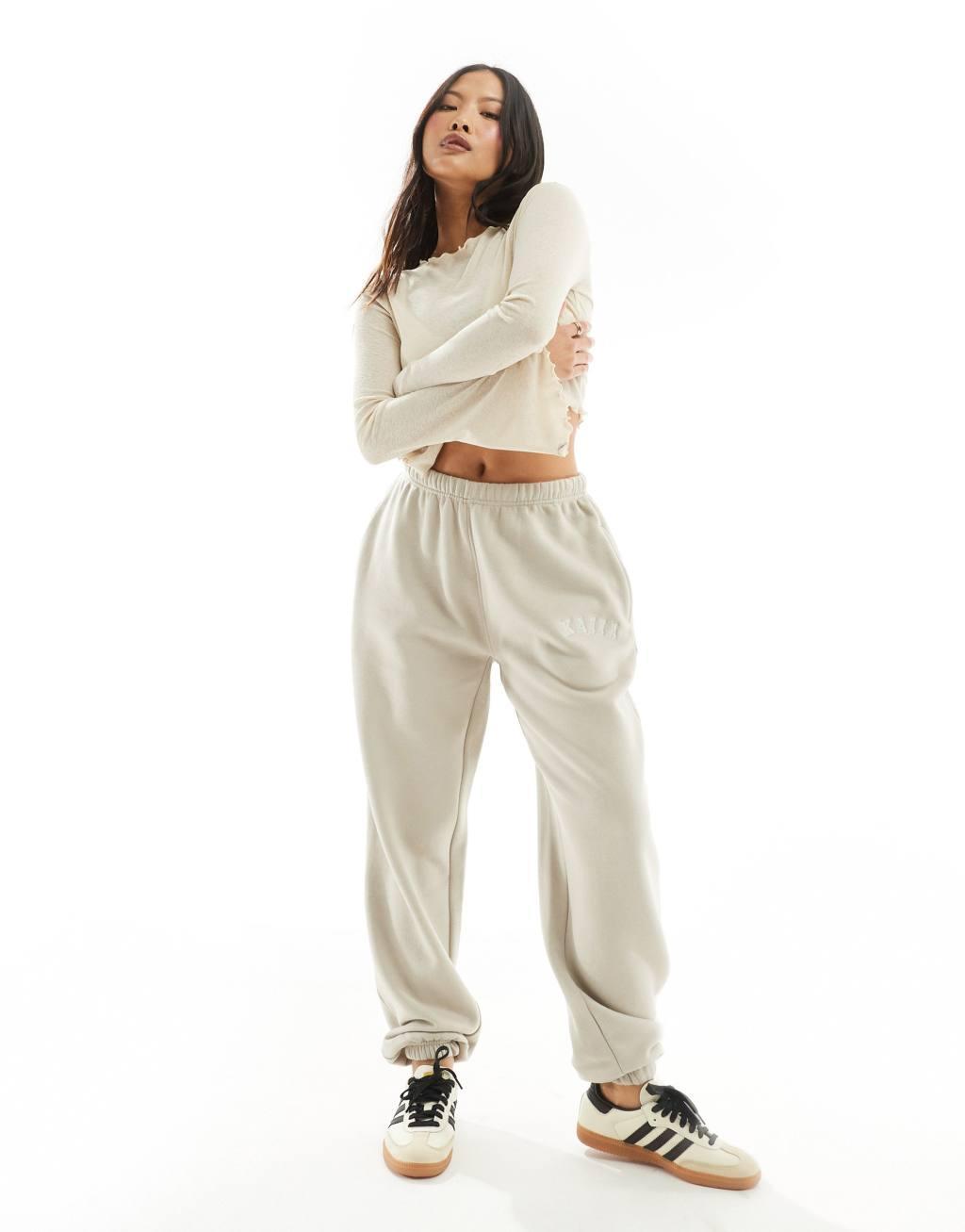Kaiia Petite cuffed sweatpants in stone Product Image