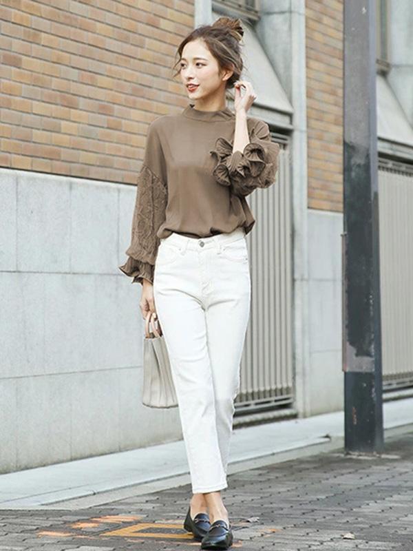 Simple Solid Color Puff Sleeve Mesh Splicing Chiffon Shirt Product Image