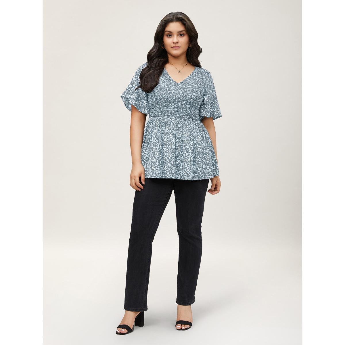 Plus Size LightBlue Ditsy Floral Shirred Ruffle Sleeve Elastic Waist Blouse Women Elegant Short sleeve V-neck Everyday Blouses BloomChic 14-16/1X Product Image