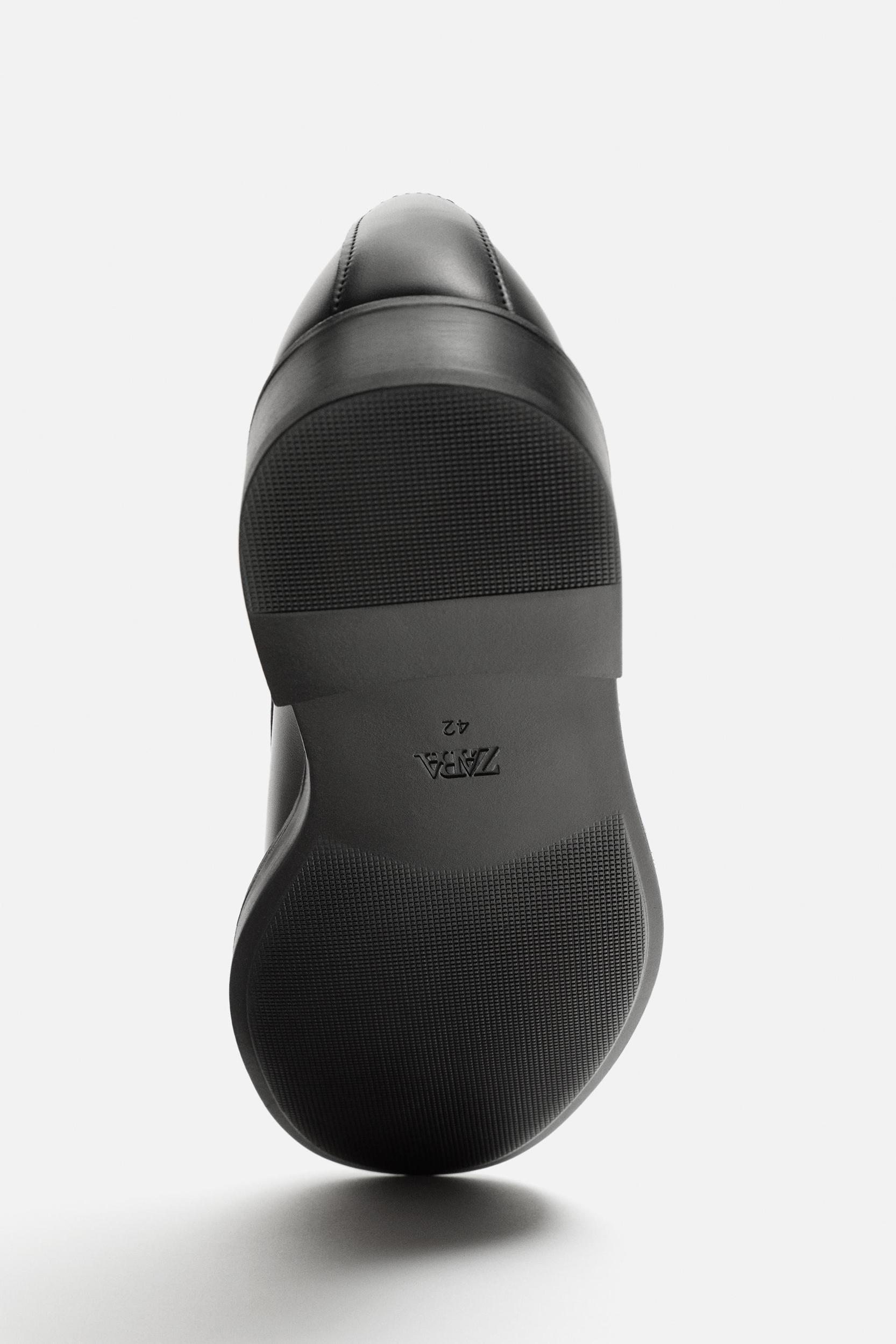 DRESS SHOES Product Image
