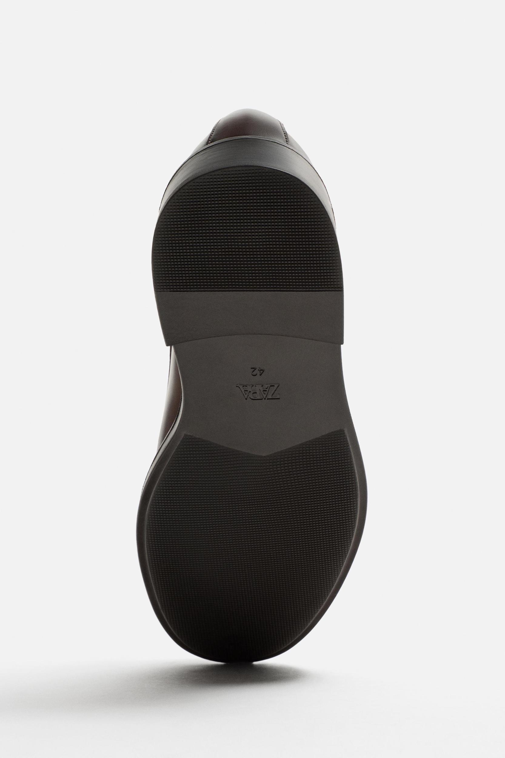 DRESS SHOES Product Image