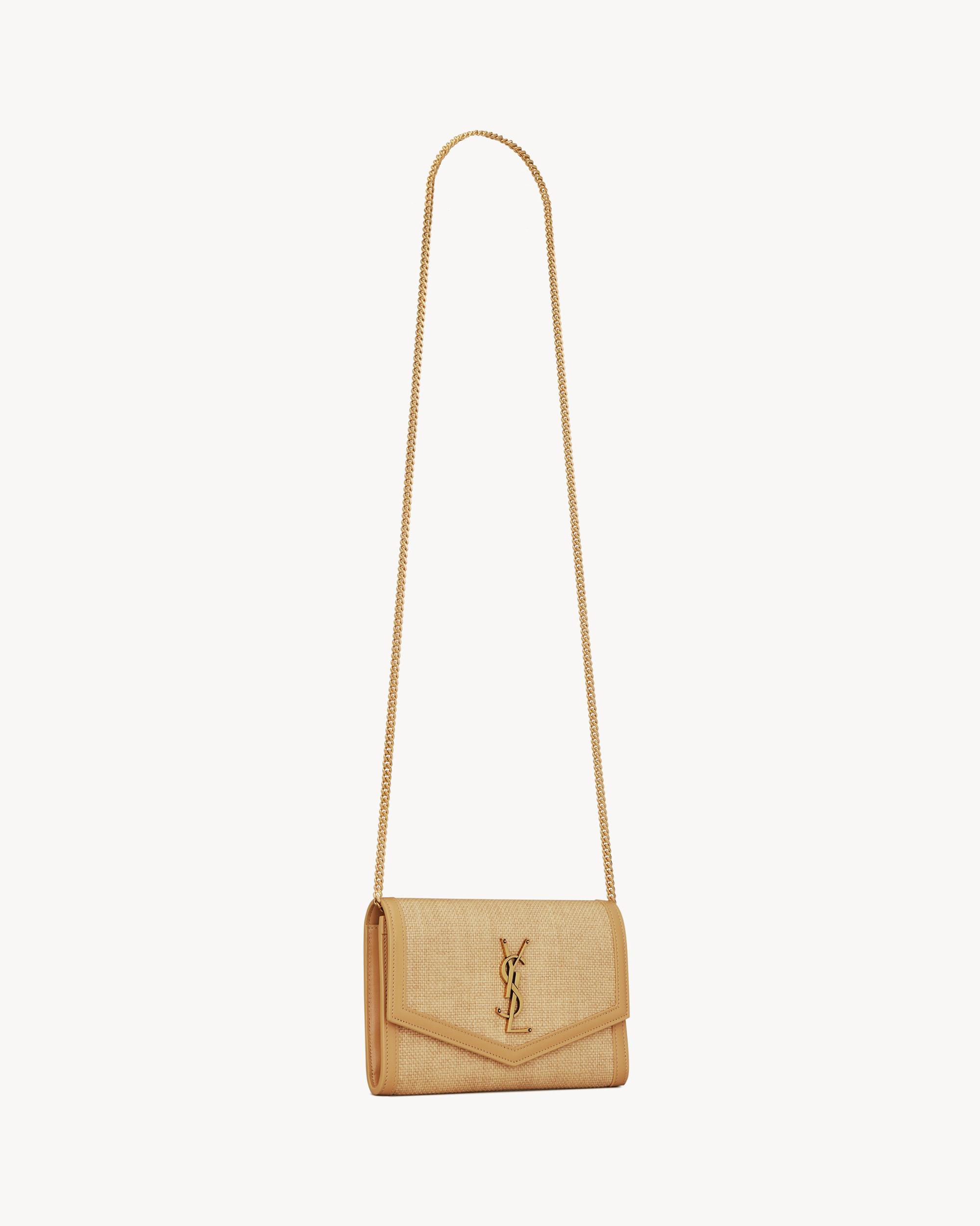 CASSANDRE ENVELOPE CHAIN WALLET IN GRAIN DE POUDRE LEATHER Product Image