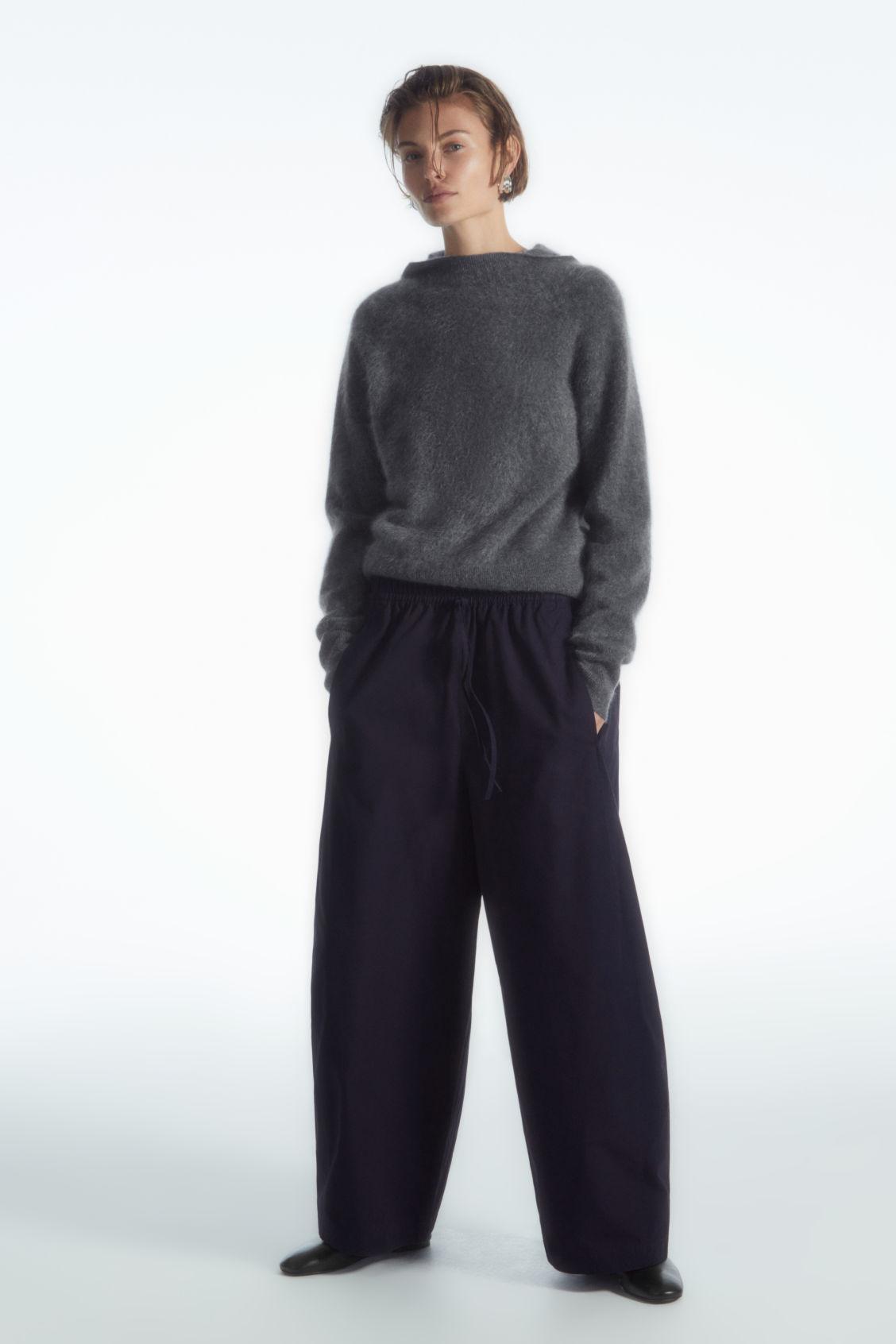 ELASTICATED BARREL-LEG PANTS Product Image