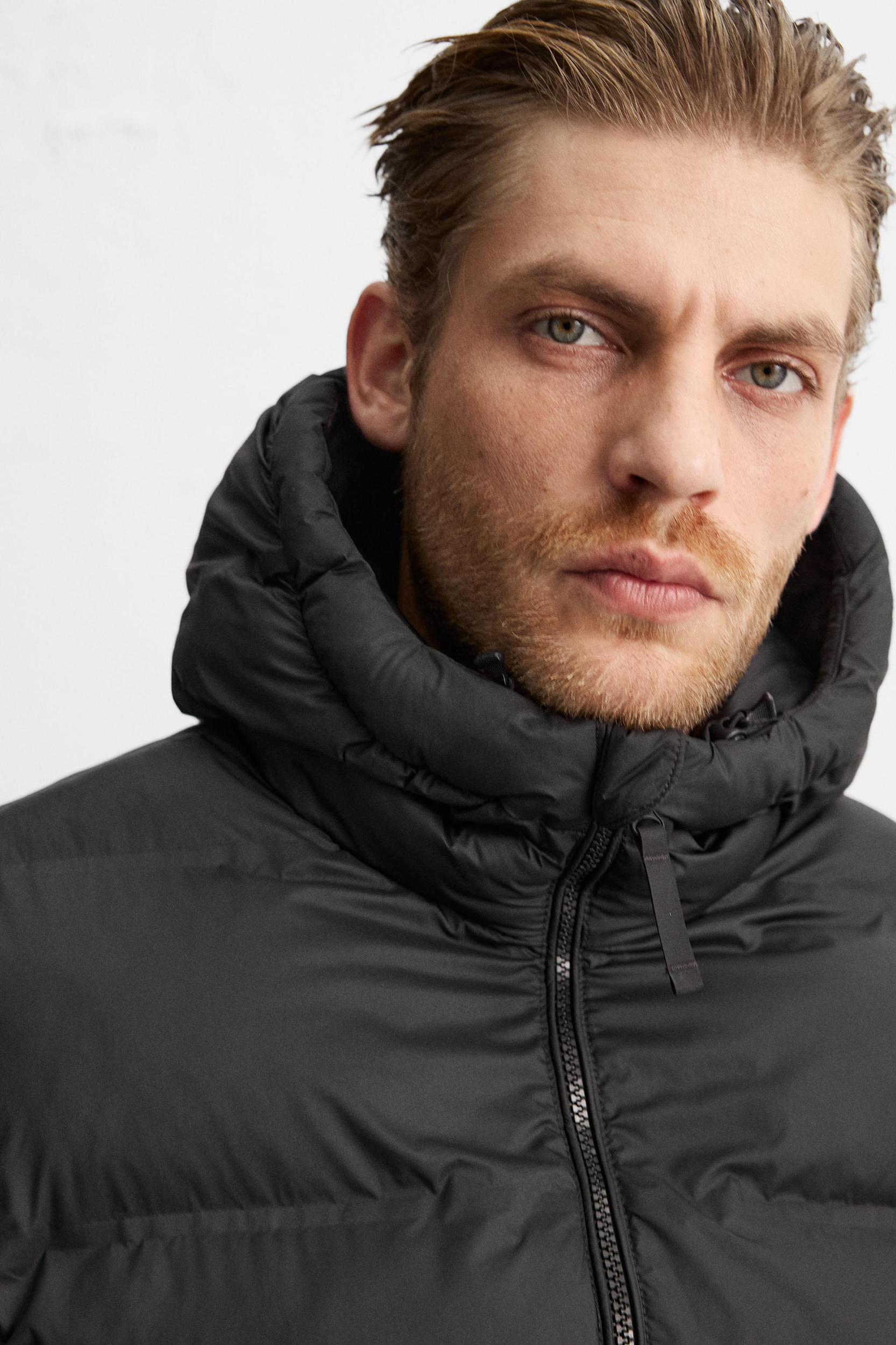 HOODED QUILTED JACKET Product Image