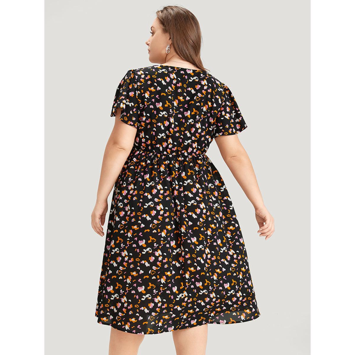 Plus Size Colour Leopard Print Wrap Elastic Waist Ruffle Hem Dress Black Women Elegant Elastic Waist V-neck Short sleeve Curvy Midi Dress BloomChic 12/L Product Image