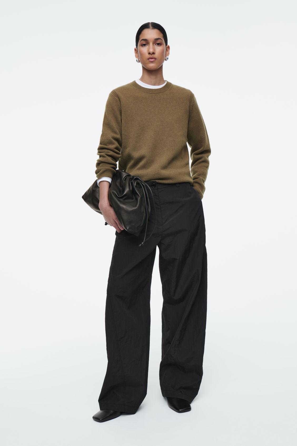 PURE CASHMERE SWEATER Product Image
