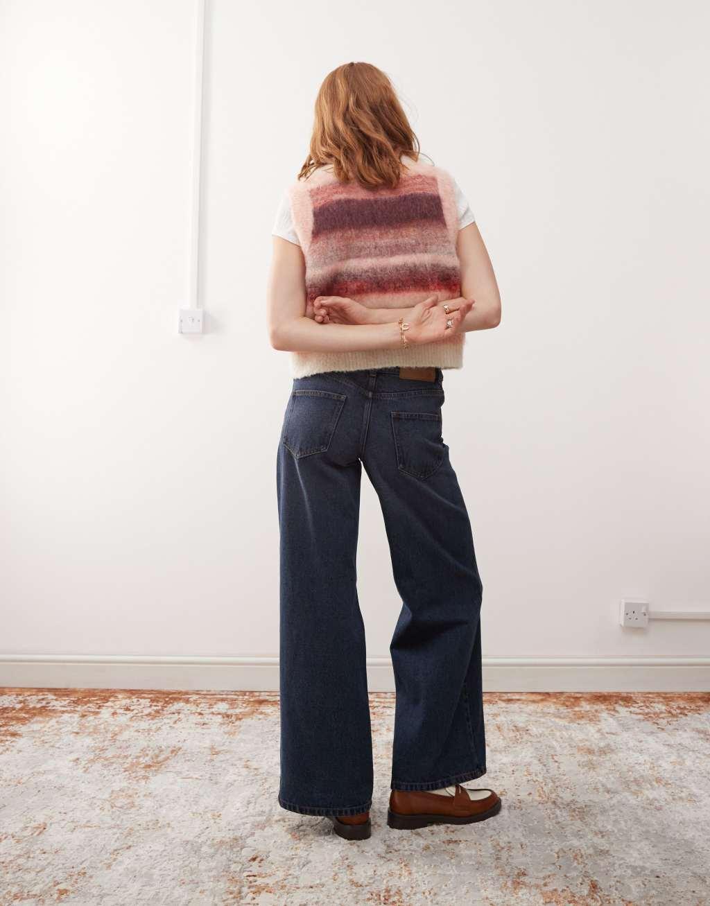 Reclaimed Vintage 88' wide leg low rise jean in indigo Product Image