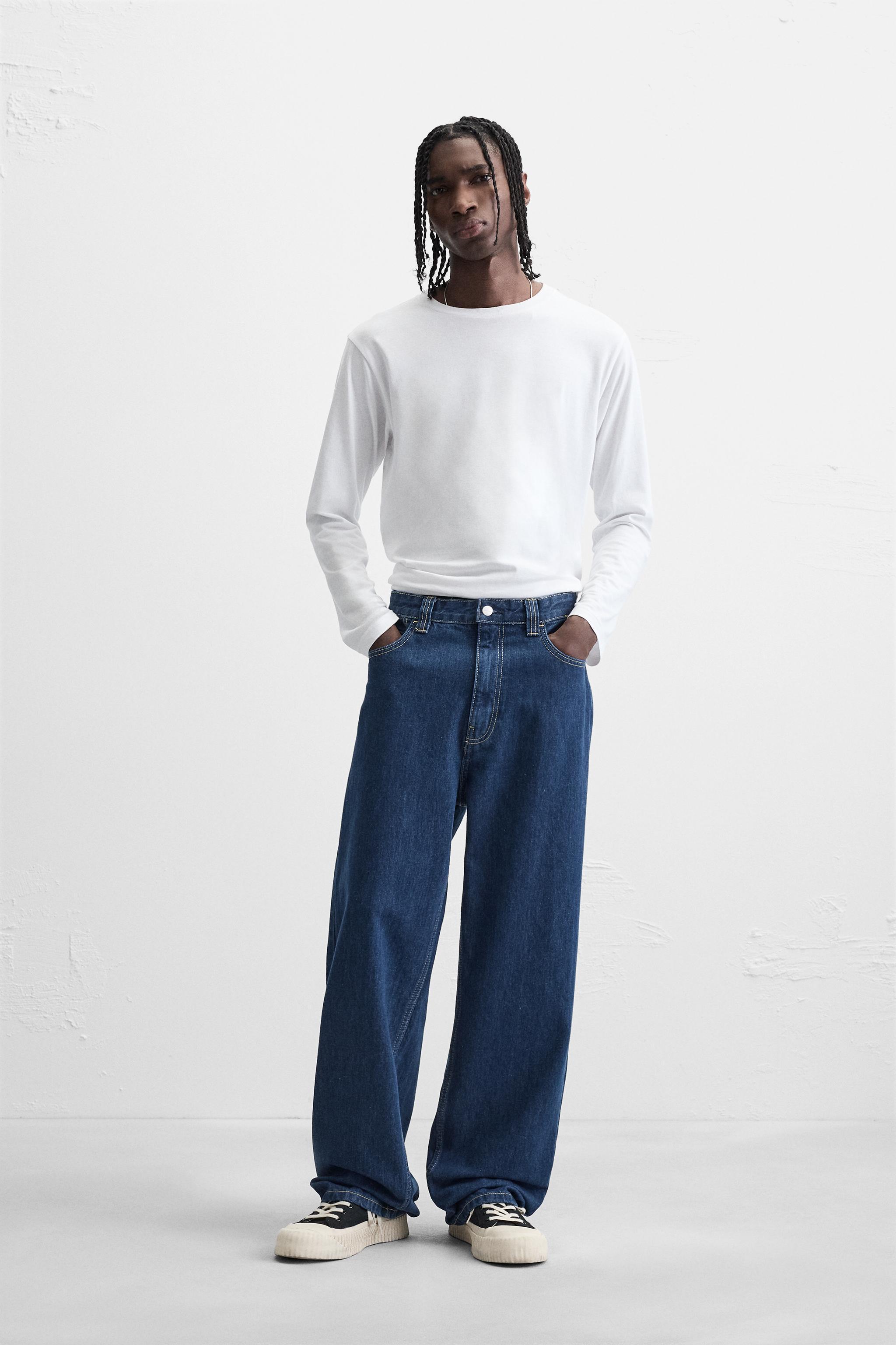 RELAXED FIT JEANS Product Image