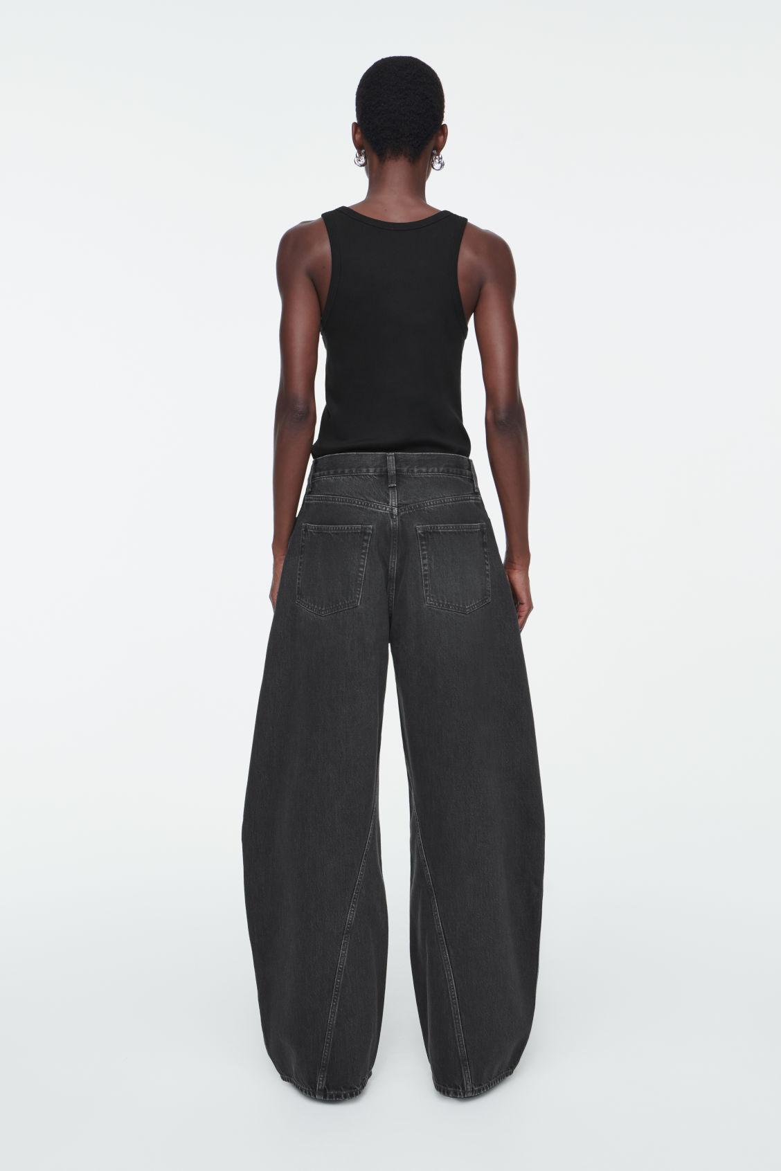 TWIST BARREL-LEG JEANS Product Image