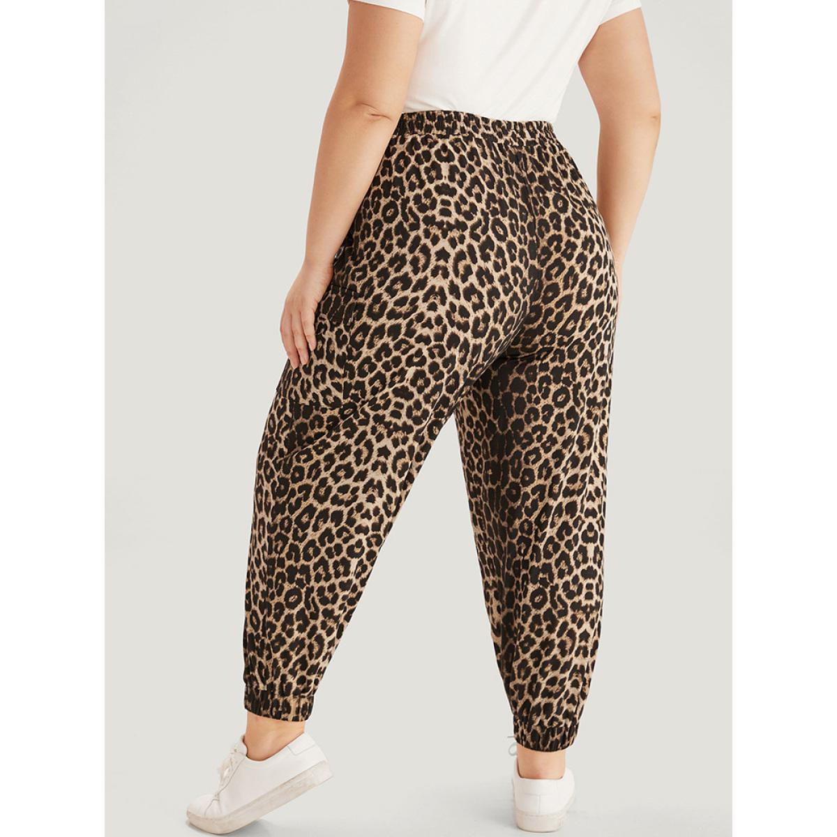 Leopard Print Pocket Elastic Waist Carrot Sweatpants Leopard Plus Size Women Casual Dailywear Elastic Waist 12/L Bloomchic Product Image
