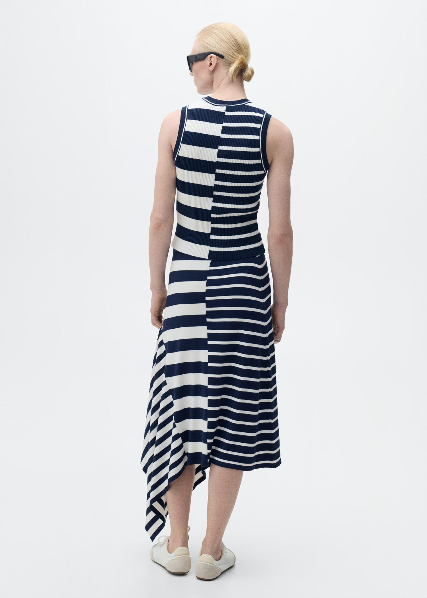 Asymmetrical striped knitted skirt - Women | MANGO USA Product Image