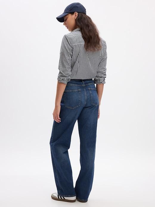 Mid Rise '90s Loose Jeans Product Image