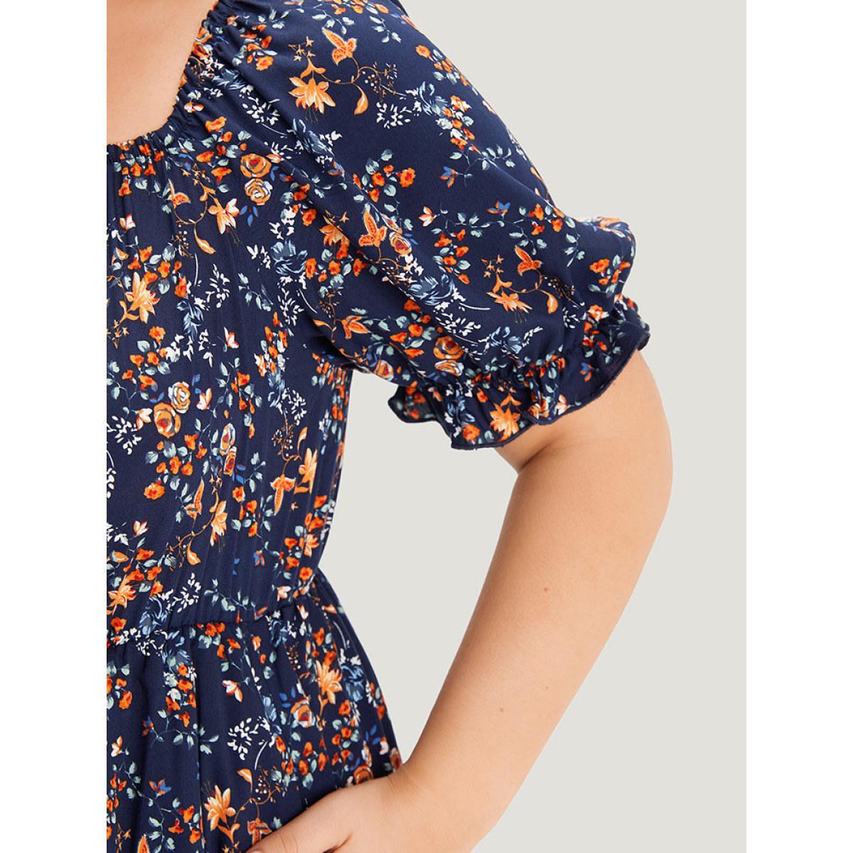 Plus Size Floral Puff Sleeve Pocket Elastic Waist Square Neck Dress DarkBlue Women Elegant Elastic Waist Spaghetti Strap Sleeveless Curvy Midi Dress BloomChic 28/5X Product Image