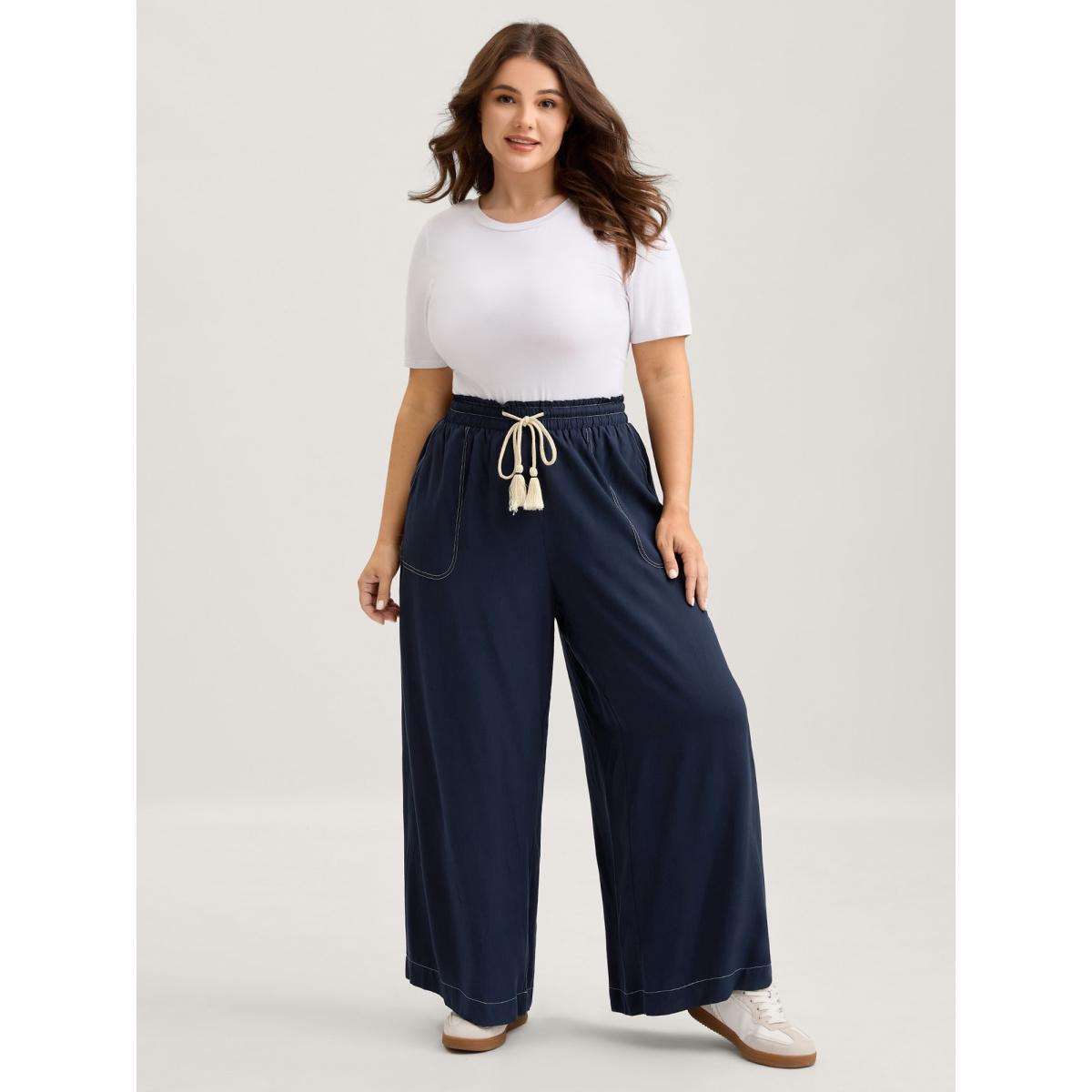 Plus Size Contrast Thread Detail Wide-Leg Pants Women Indigo Casual Loose Mid Rise Everyday-Casual Pants BloomChic 22-24/3X Product Image