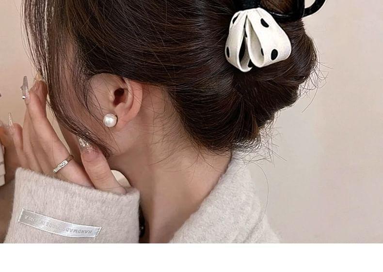 Dotted Bowknot Hair Claw Product Image