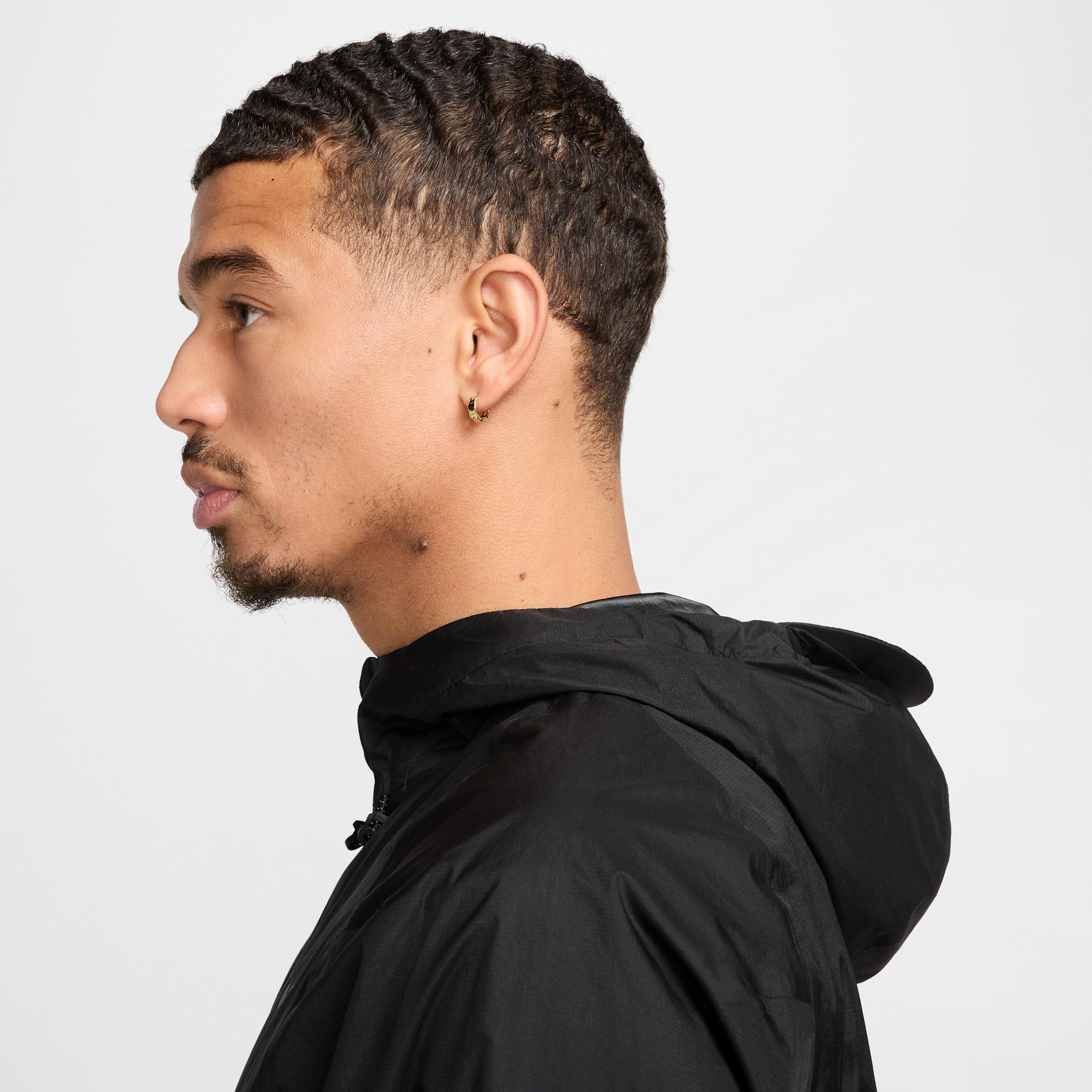 Nike Running Division Men's Storm-FIT ADV Running Jacket Product Image