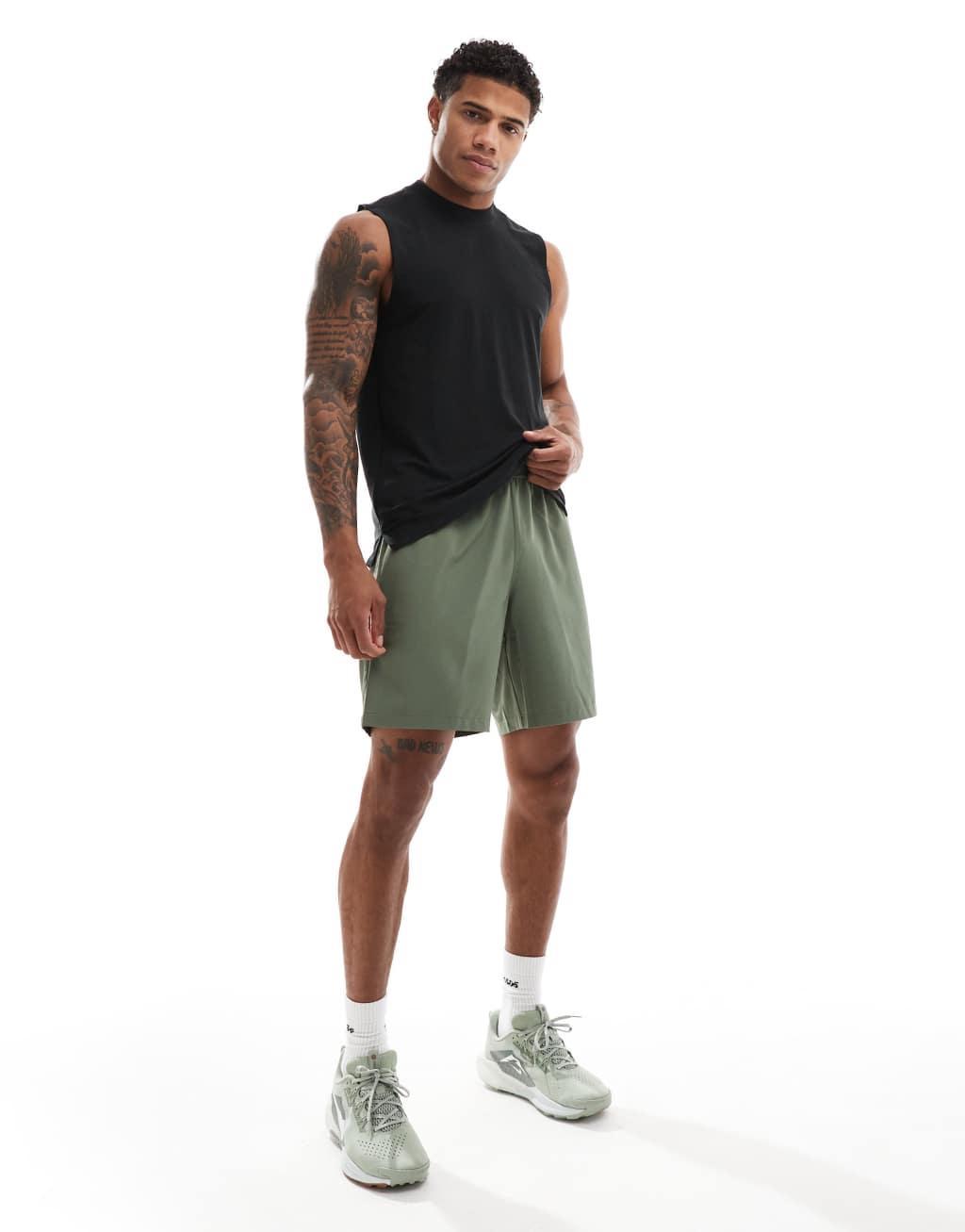 4505 Icon performance jersey quick dry dropped armhole training tank top in black  Product Image