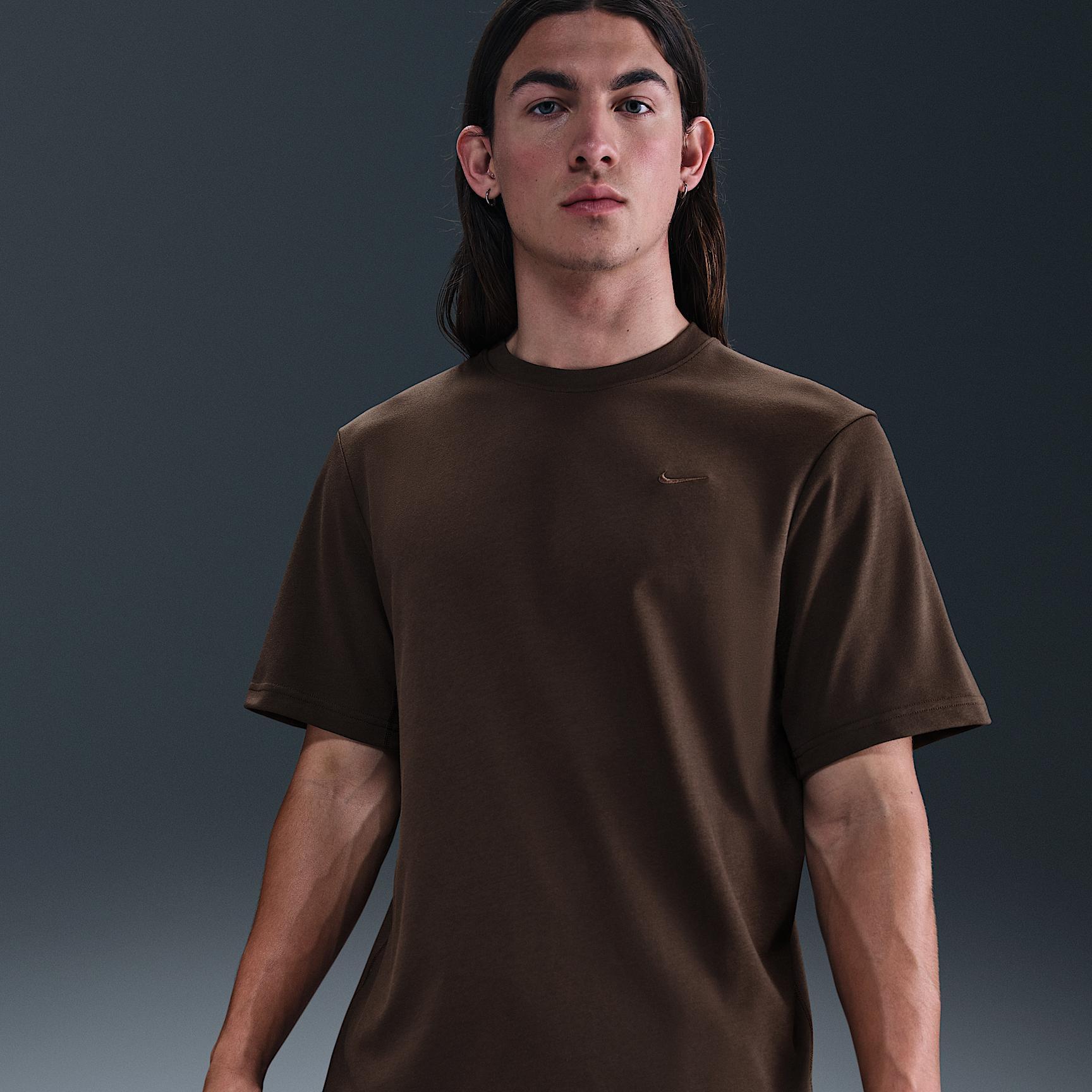 Nike Primary Men's Dri-FIT Short-Sleeve Versatile Top Product Image