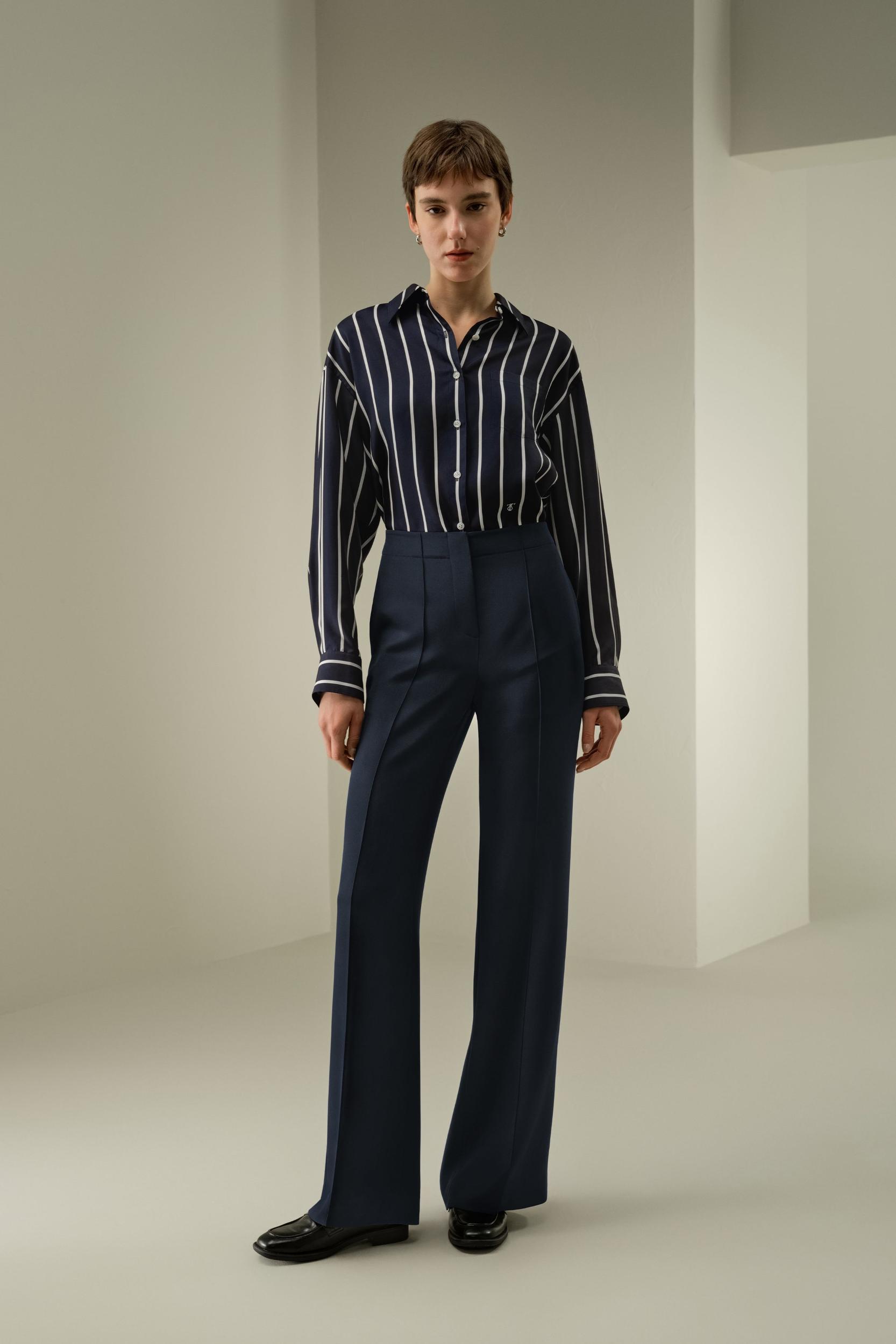 Minimalist Silk Crêpe Pant Product Image