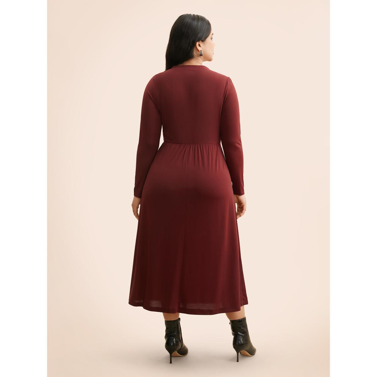 Plus Size Plain Twist Neck Midi Dress Burgundy Women At the Office Twist Asymmetrical Neck Long Sleeve Curvy BloomChic 22-24/3X Product Image