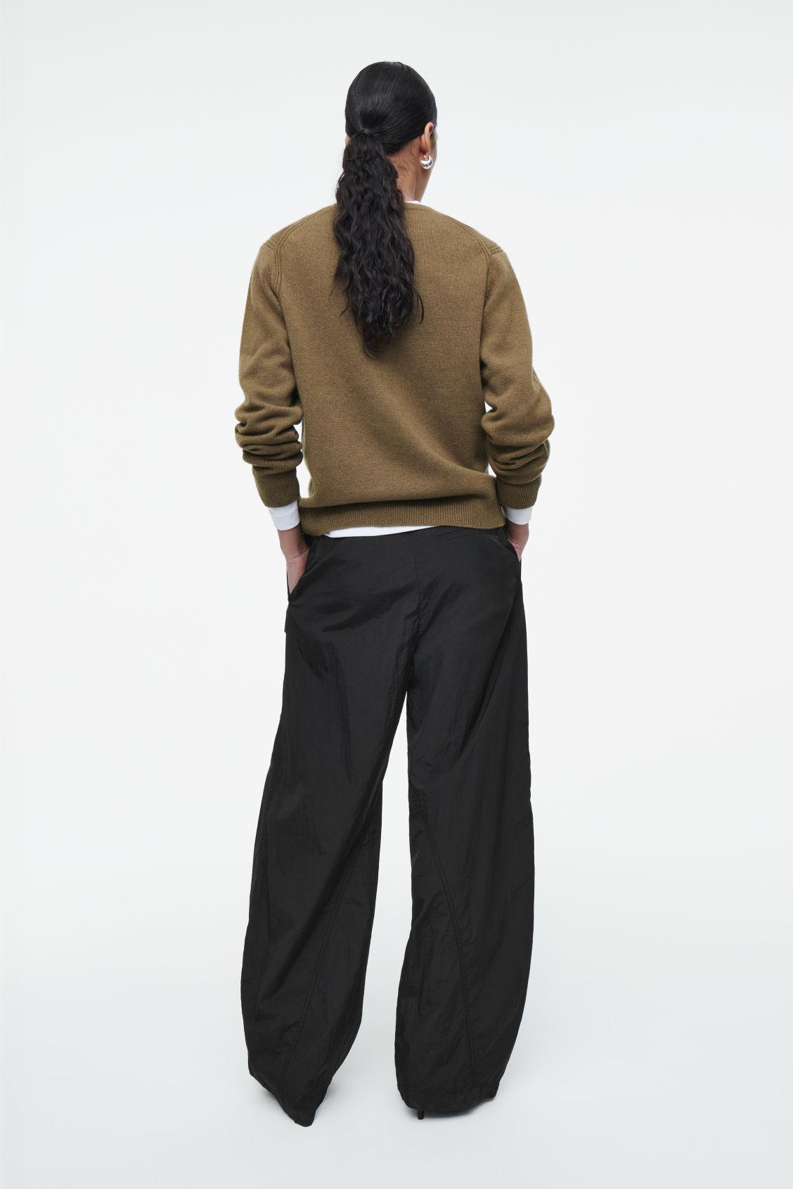 PURE CASHMERE SWEATER Product Image