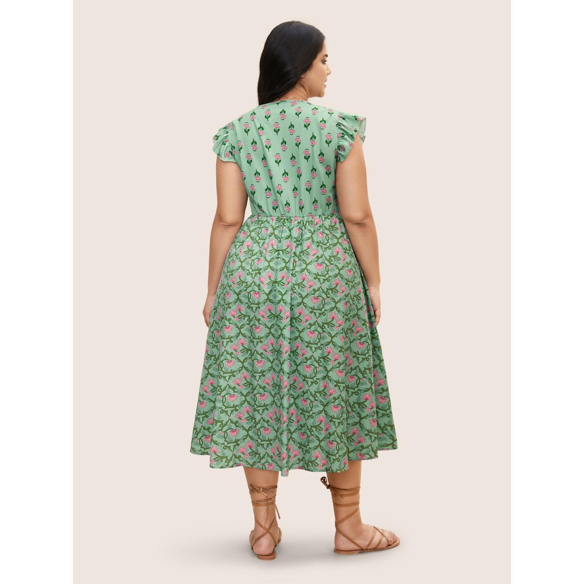Plus Size Boho Print Shirred Ruffle Cap sleeve Dress Palemauve Women Resort Shirred V-neck Cap Sleeve Curvy BloomChic 14-16/1X Product Image