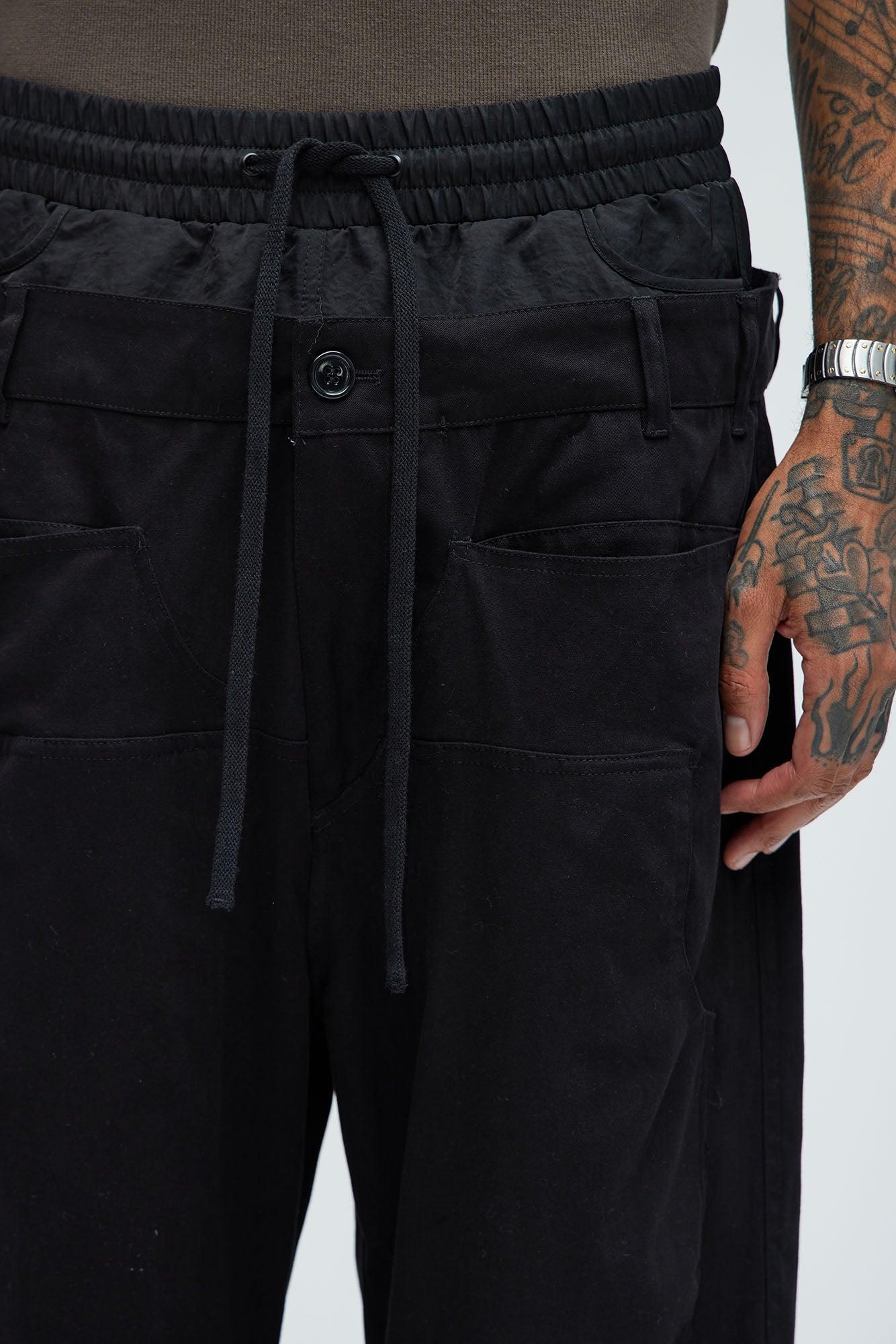 Nash Baggy Cargo Pants - Black Product Image