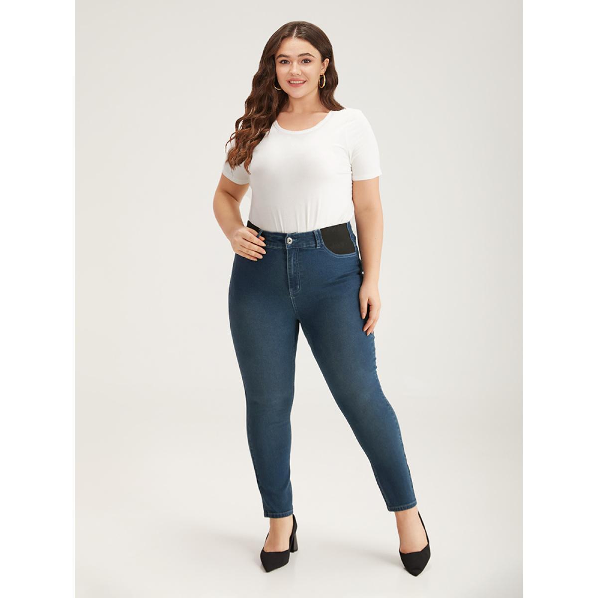 Plus Size Contrast Pocket Elastic Waist Very Stretchy Jeans Women Indigo Casual Plain Elastic Waist High stretch Pocket Jeans BloomChic 10/M Product Image