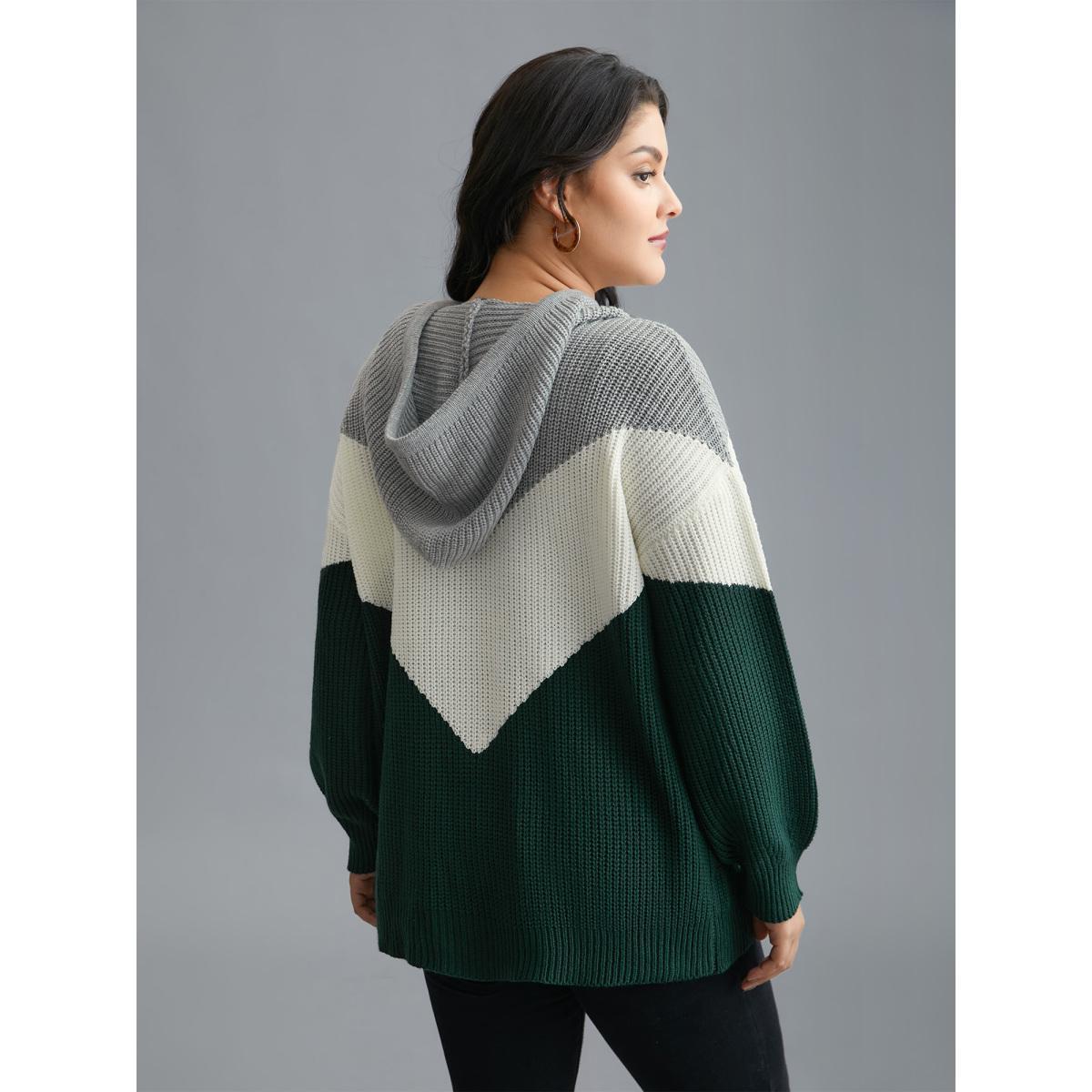 Plus Size Hooded Color Contrast Drop Shoulder Pullover DarkGreen Women Casual Loose Long Sleeve Hooded Everyday Pullovers BloomChic 26/4X Product Image