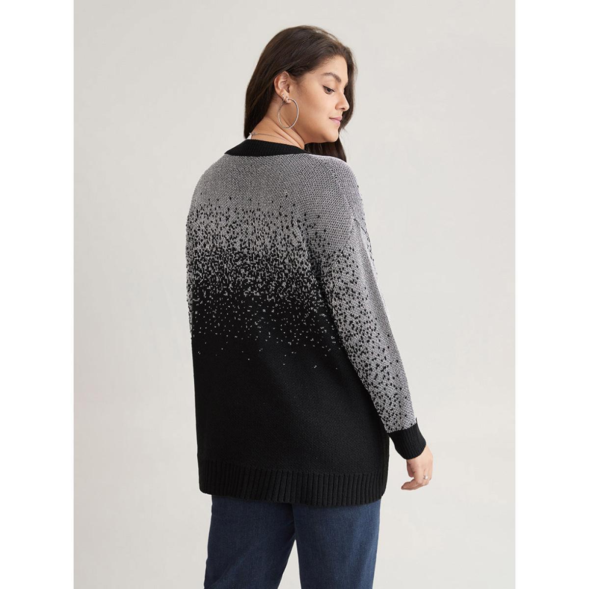 Plus Size Ombre Contrast Luxe V Neck Knit Pullover Black Women Casual Loose Long Sleeve V-neck Dailywear Pullovers BloomChic 30/6X Product Image