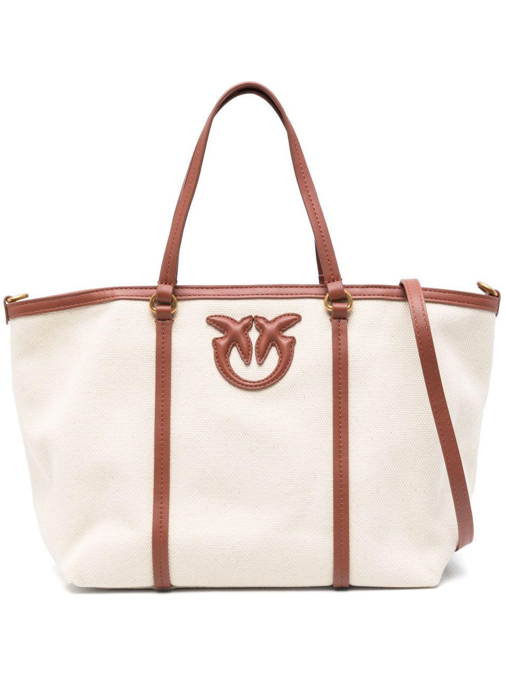 large Love One tote bag Product Image