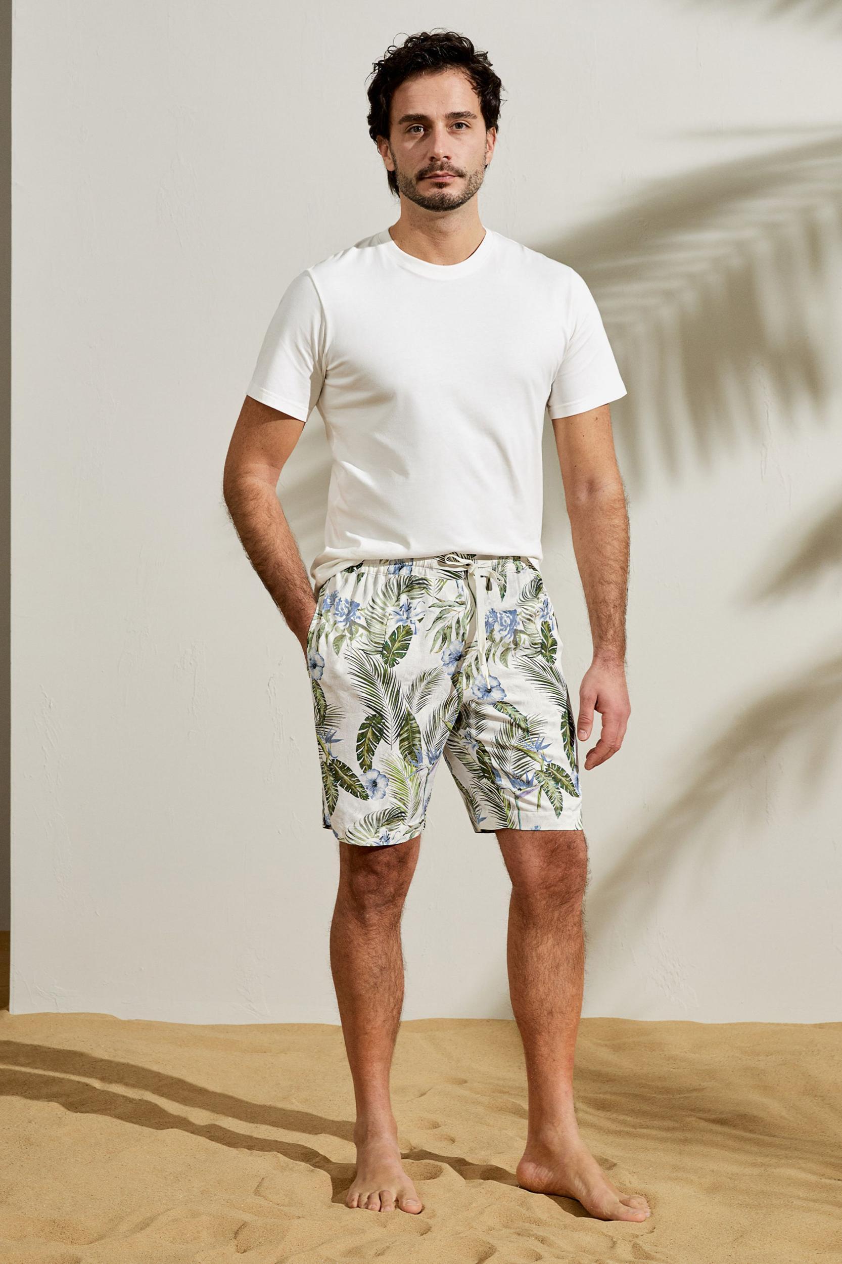 Hawaiian Cruise Tropical Shorts Product Image