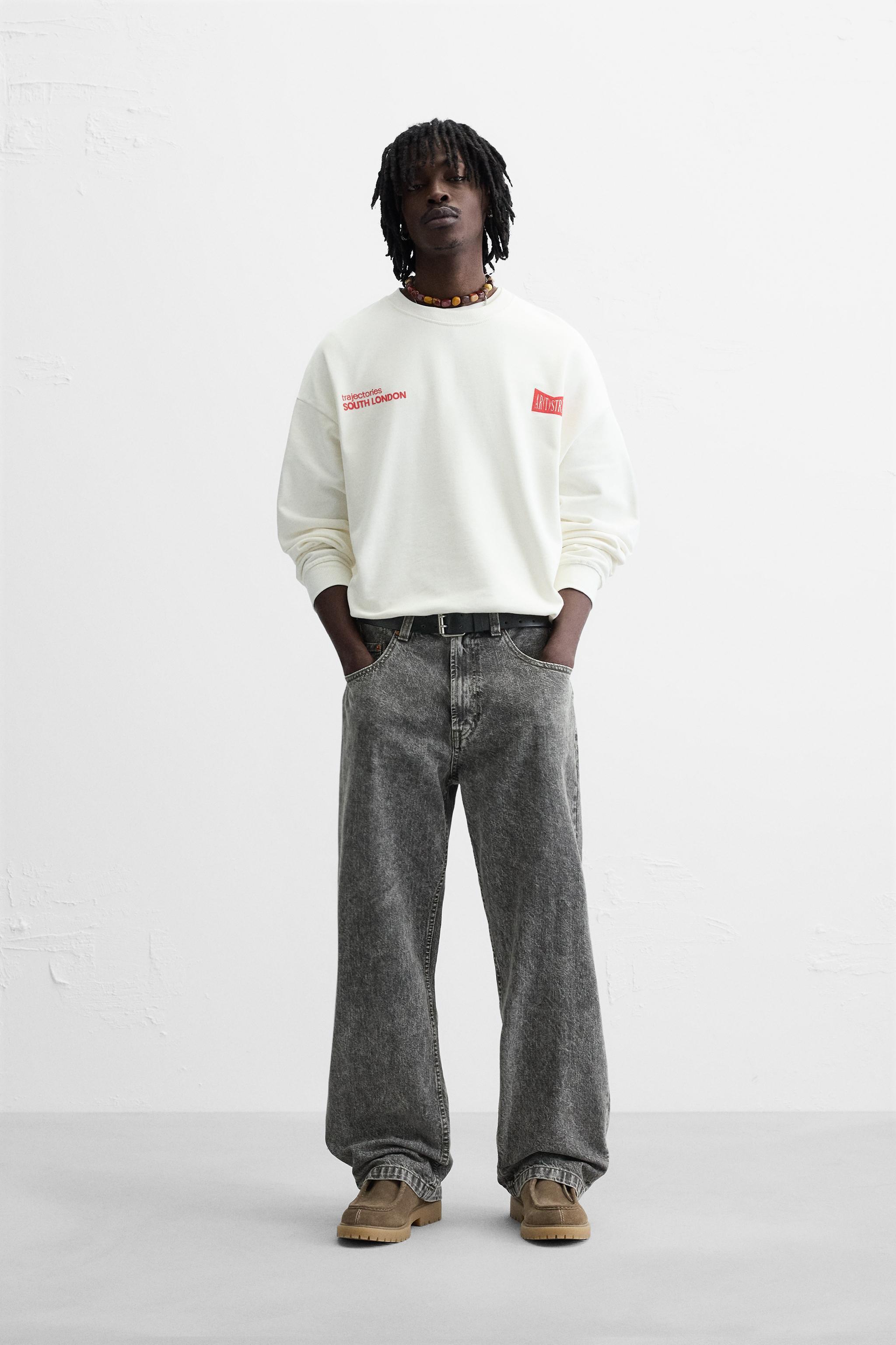 CONTRAST PRINT SWEATSHIRT Product Image