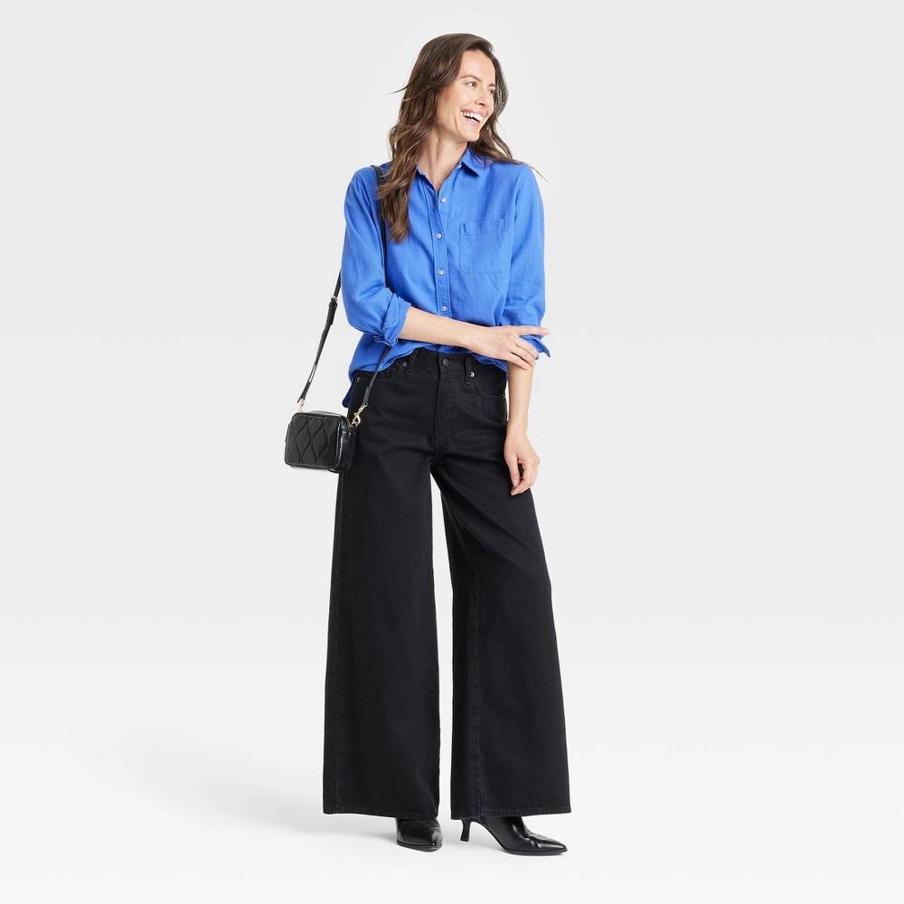 Women's Long Sleeve Collared Linen Button-Down Shirt - Universal Thread™ Product Image