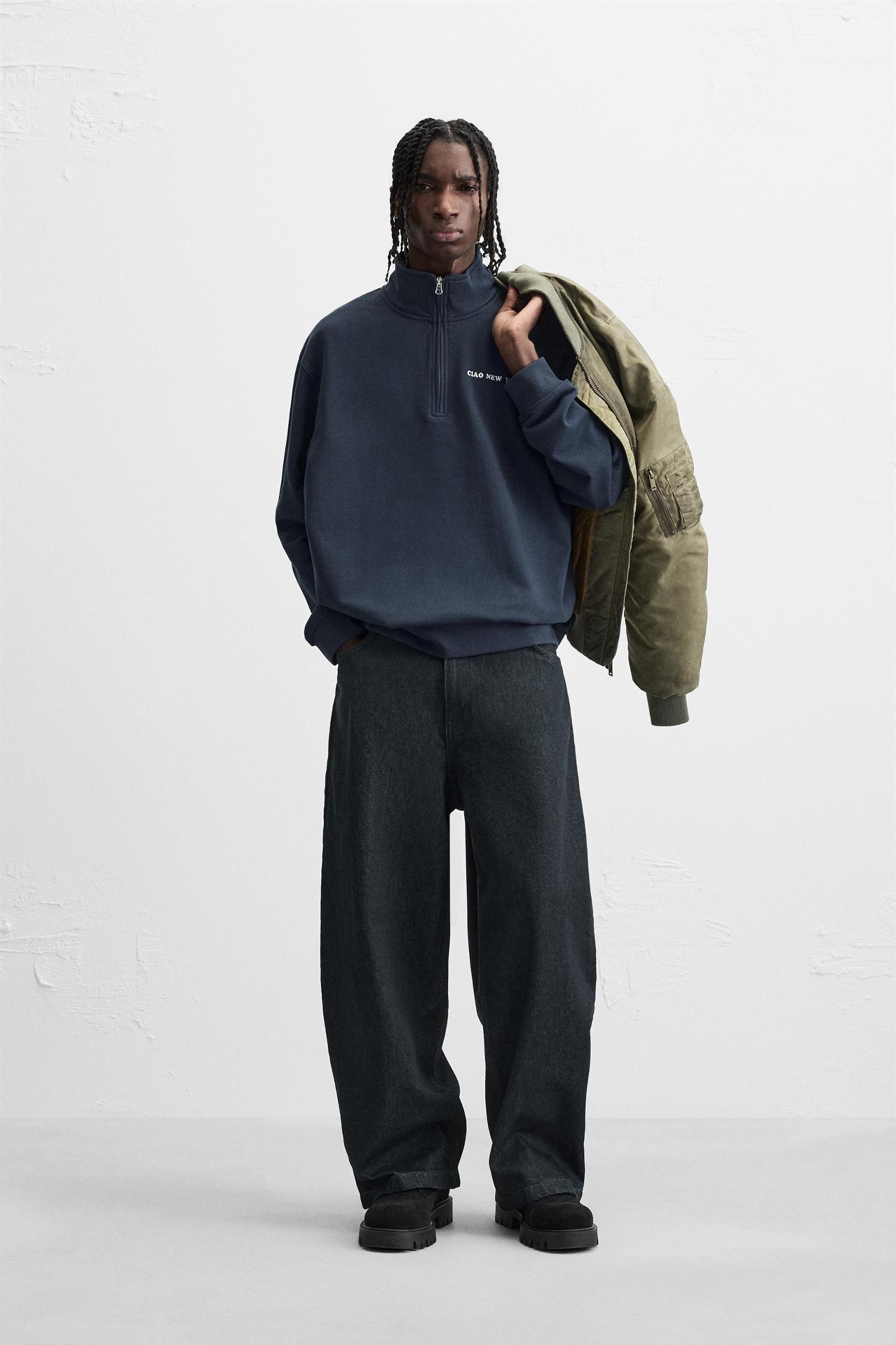 EMBROIDERED SWEATSHIRT Product Image