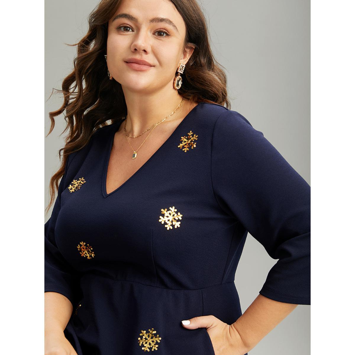 Plus Size Snowflake Sequin Embroidered Pocket Dress Midnight Women Party Sequin V-neck Elbow-length sleeve Curvy Midi Dress BloomChic 10/M Product Image
