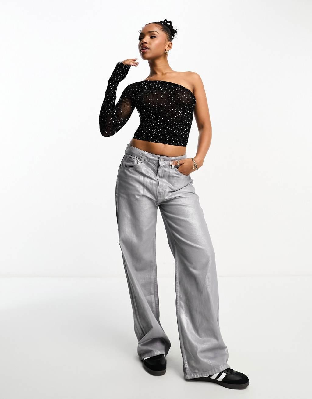Pull & Bear asymmetric one-shoulder glitter top Product Image